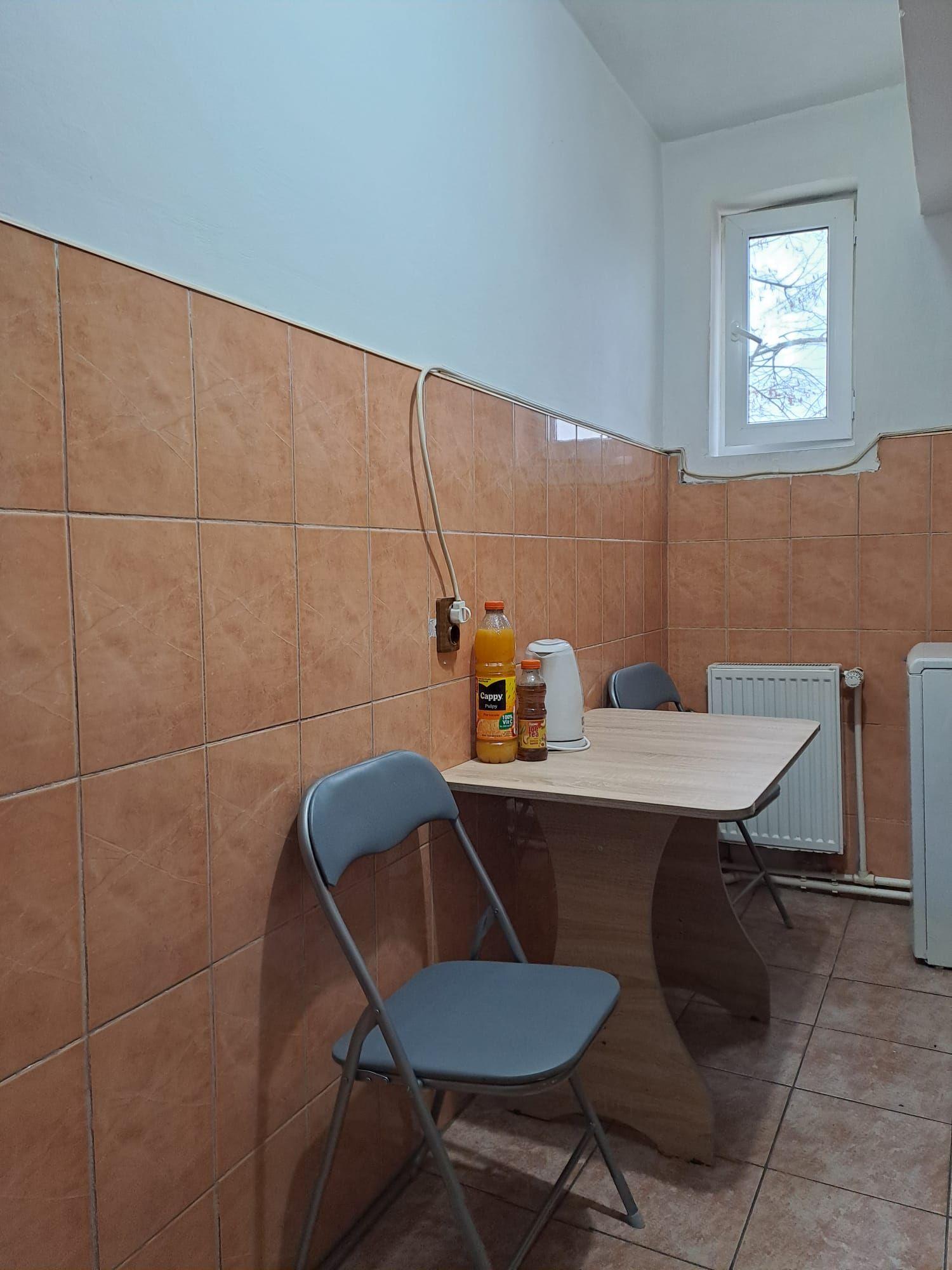 De inchiriat apartament 2 camere Ultracentral, et. 1, 1800 lei - 2