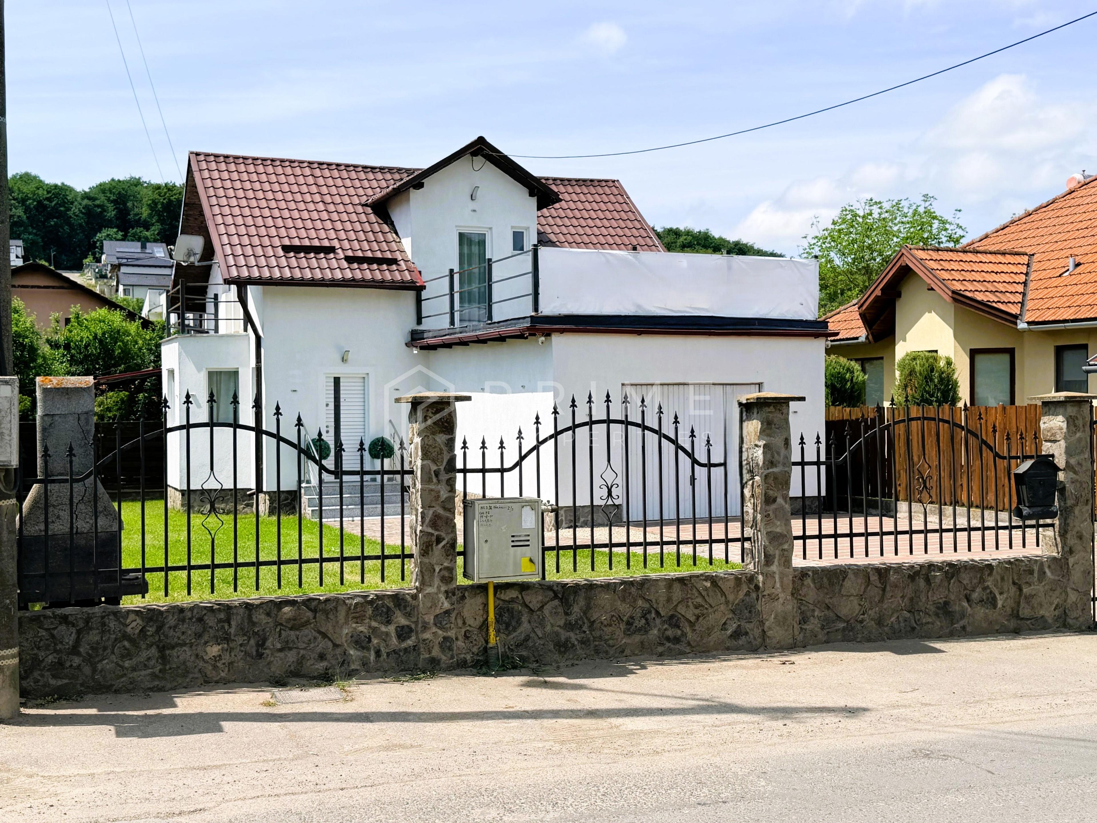 Casă individuală la 1 km de Târgu Mureș | 110 mp | Garaj | Terasă mare - 1