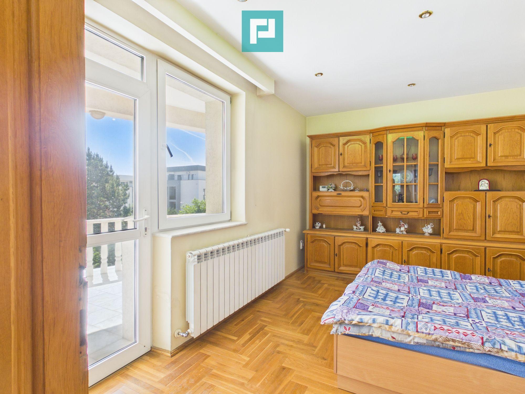 Vila 13 camere, Sanmartin - 15