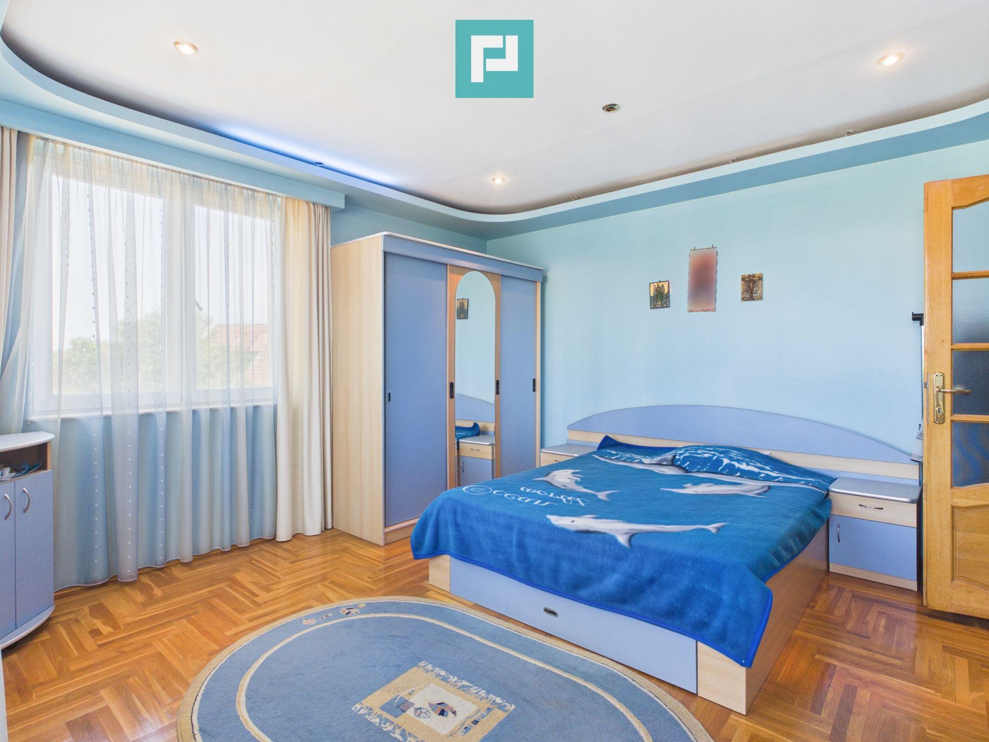Vila 13 camere, Sanmartin - 7