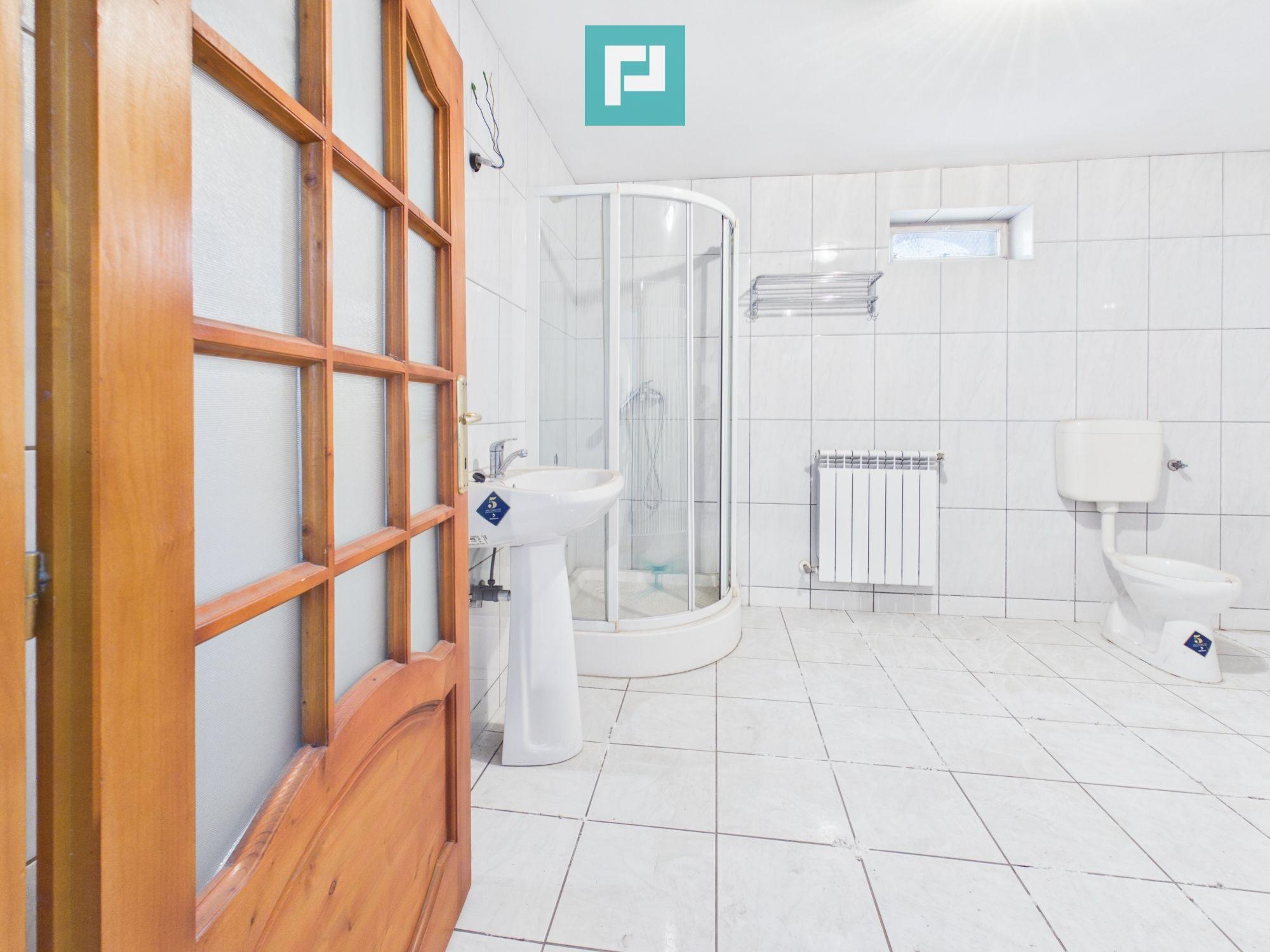 Vila 13 camere, Sanmartin - 8