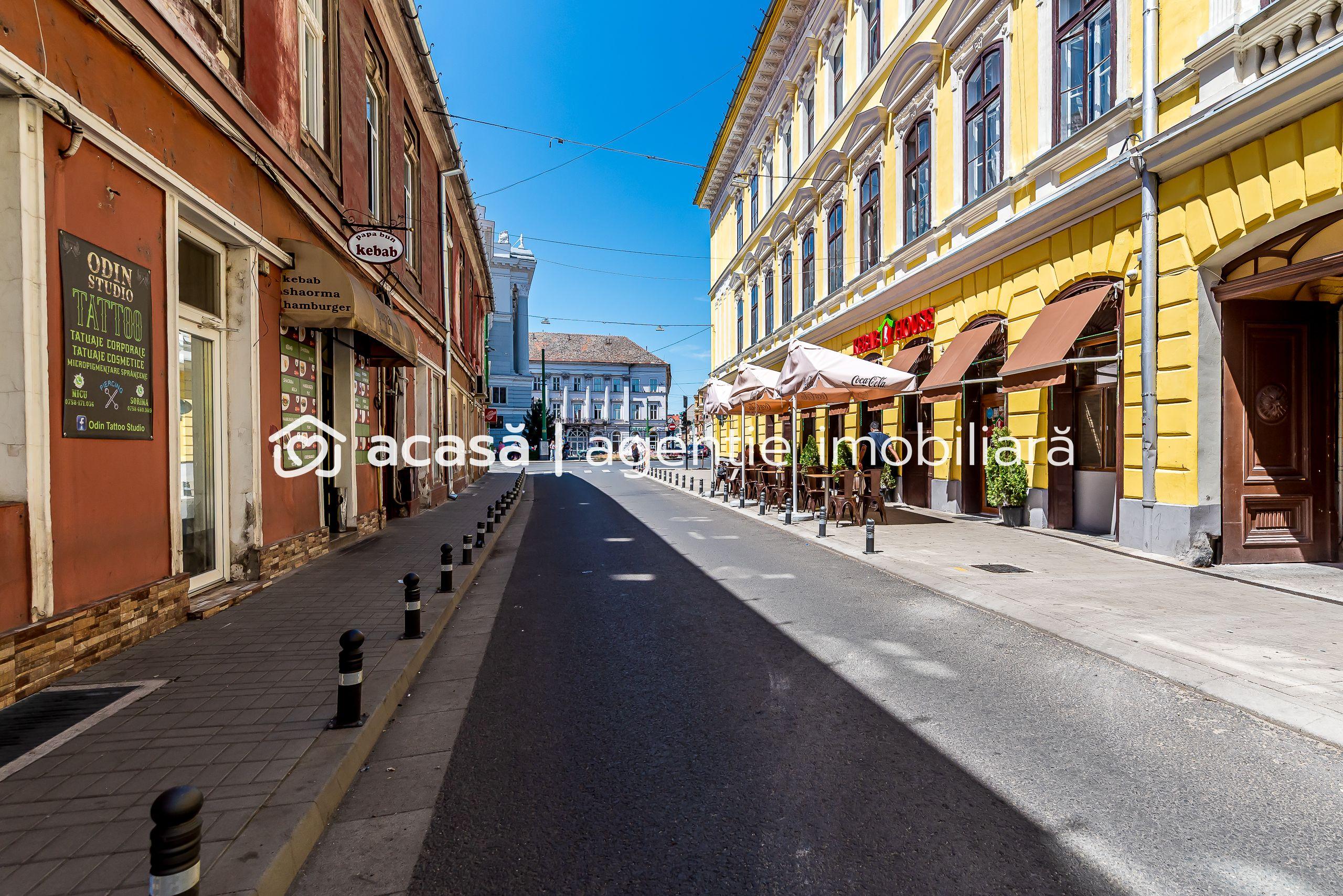 Spațiu birouri central cu 2 intrări pe Str. Unirii 1 Arad. - 2