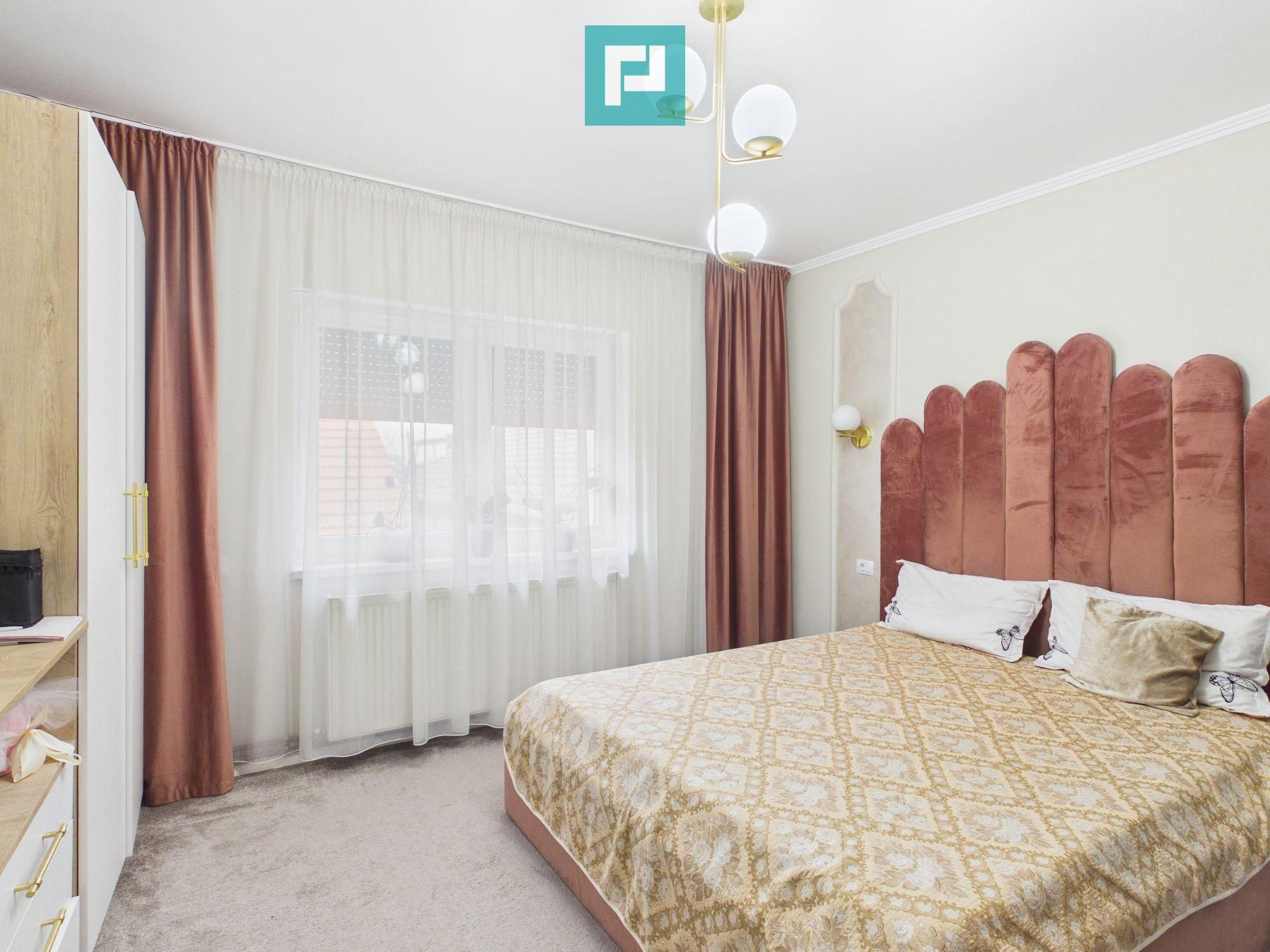 Apartament la Casă cu Curte Proprie, Zona Gării - 1