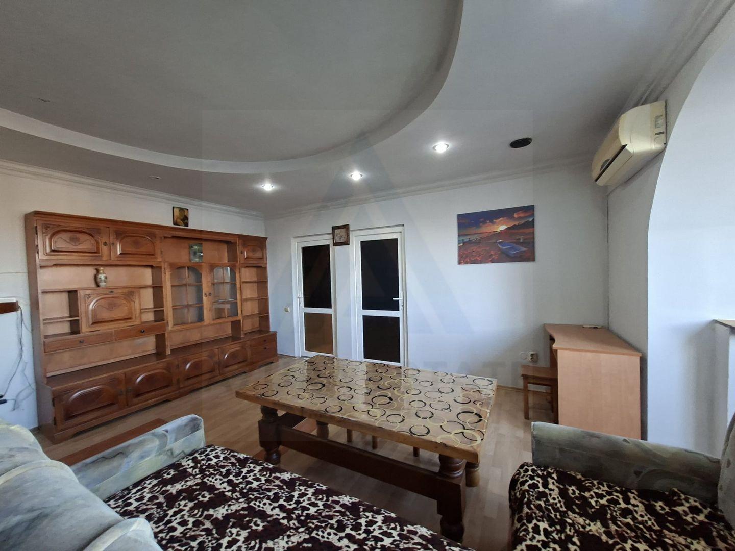 Apartament 3 camere 2 dormitoare 72 mp etaj 2 balcoane zona Terezian - 4