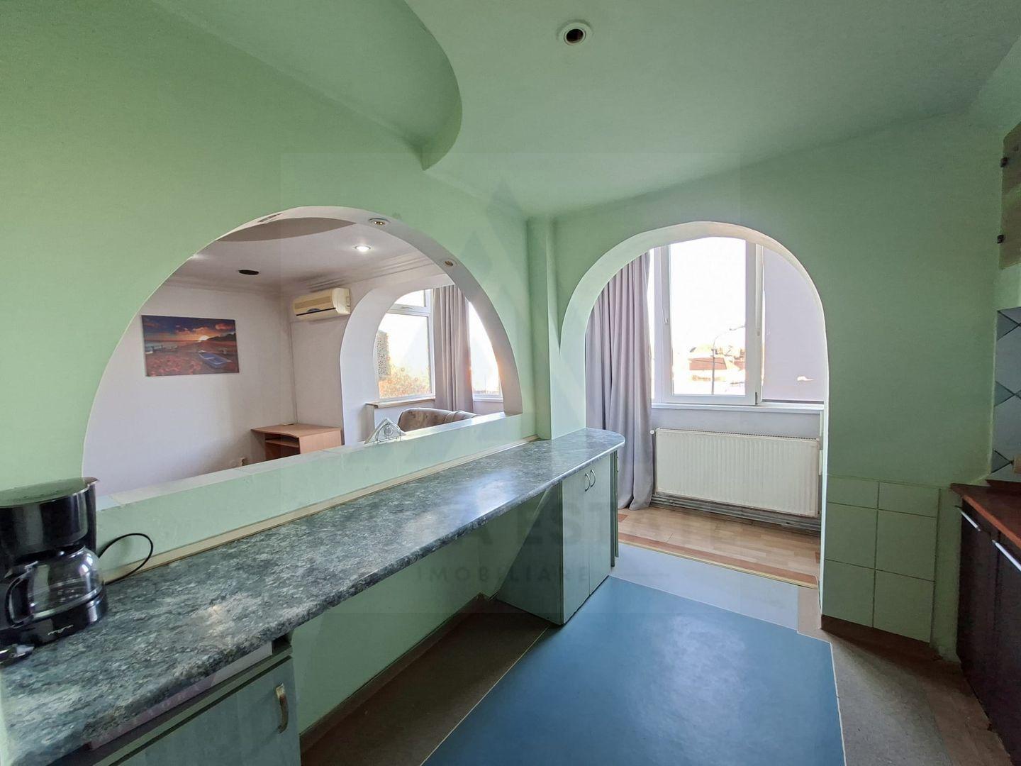 Apartament 3 camere 2 dormitoare 72 mp etaj 2 balcoane zona Terezian - 2