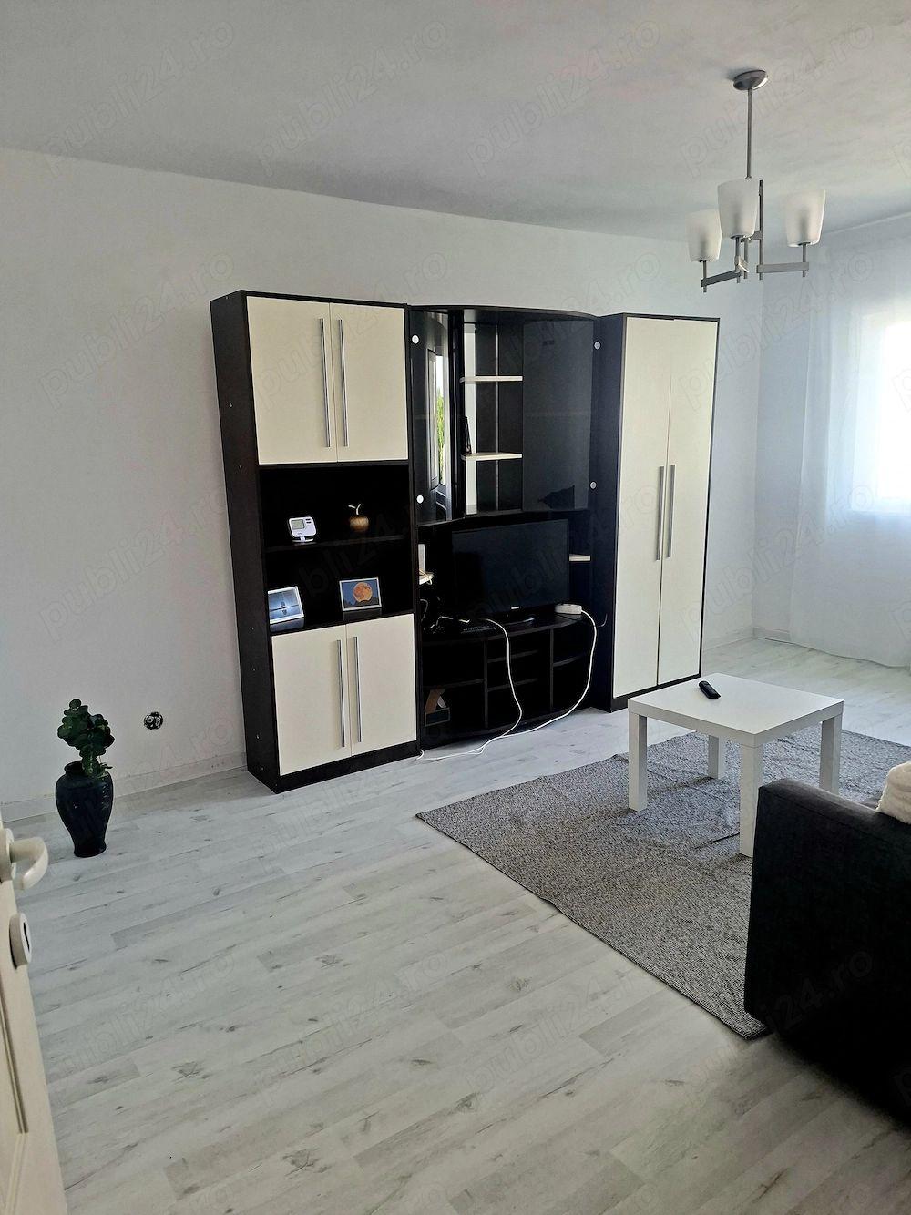 De inchiriat apartament 2 camere, Piața Centrală, et. 4, renovat, 450 eur - 3