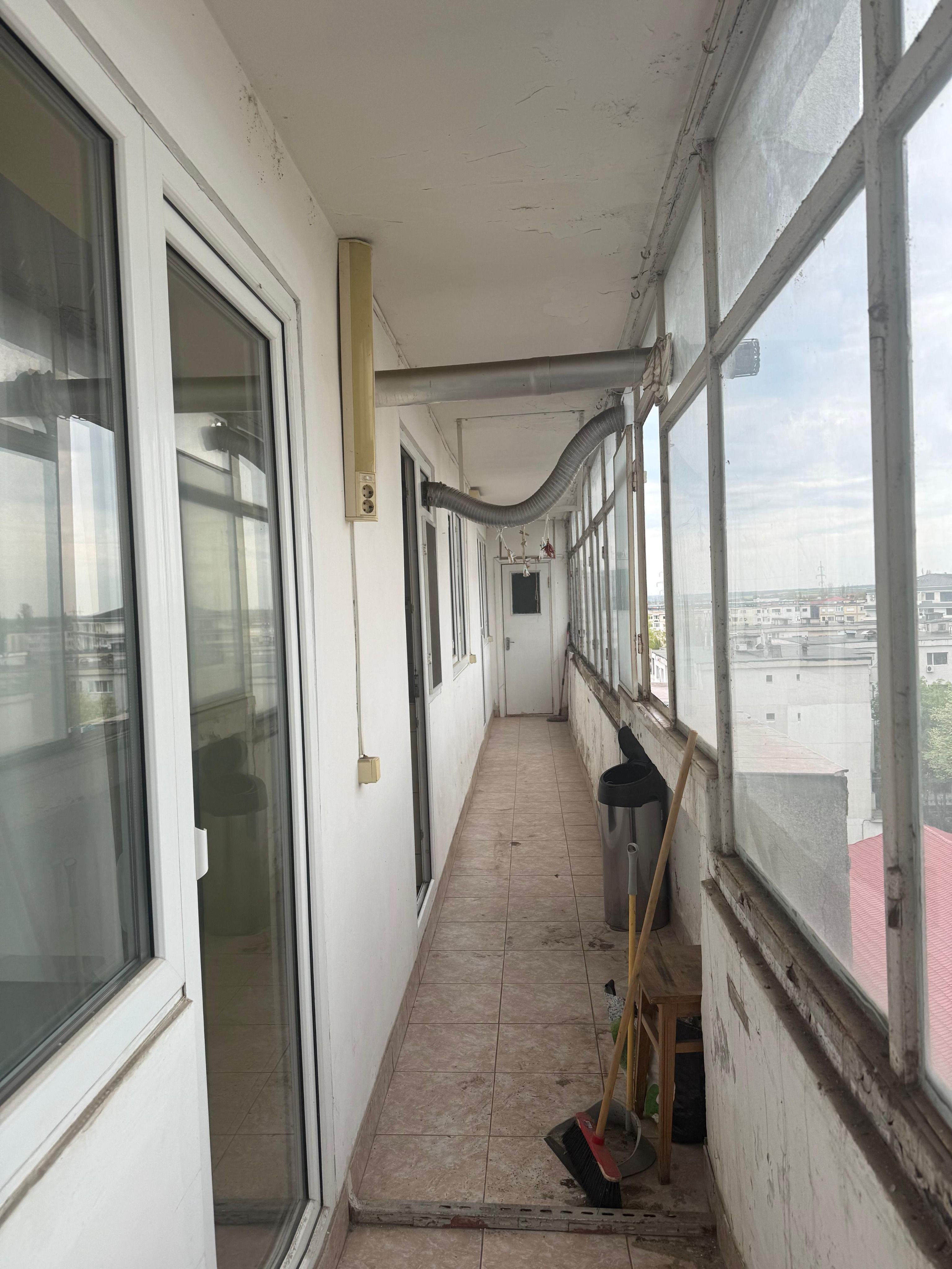 De vanzare apartament cu 4 camere, Dunarea Mall, 89.000 euro - 6
