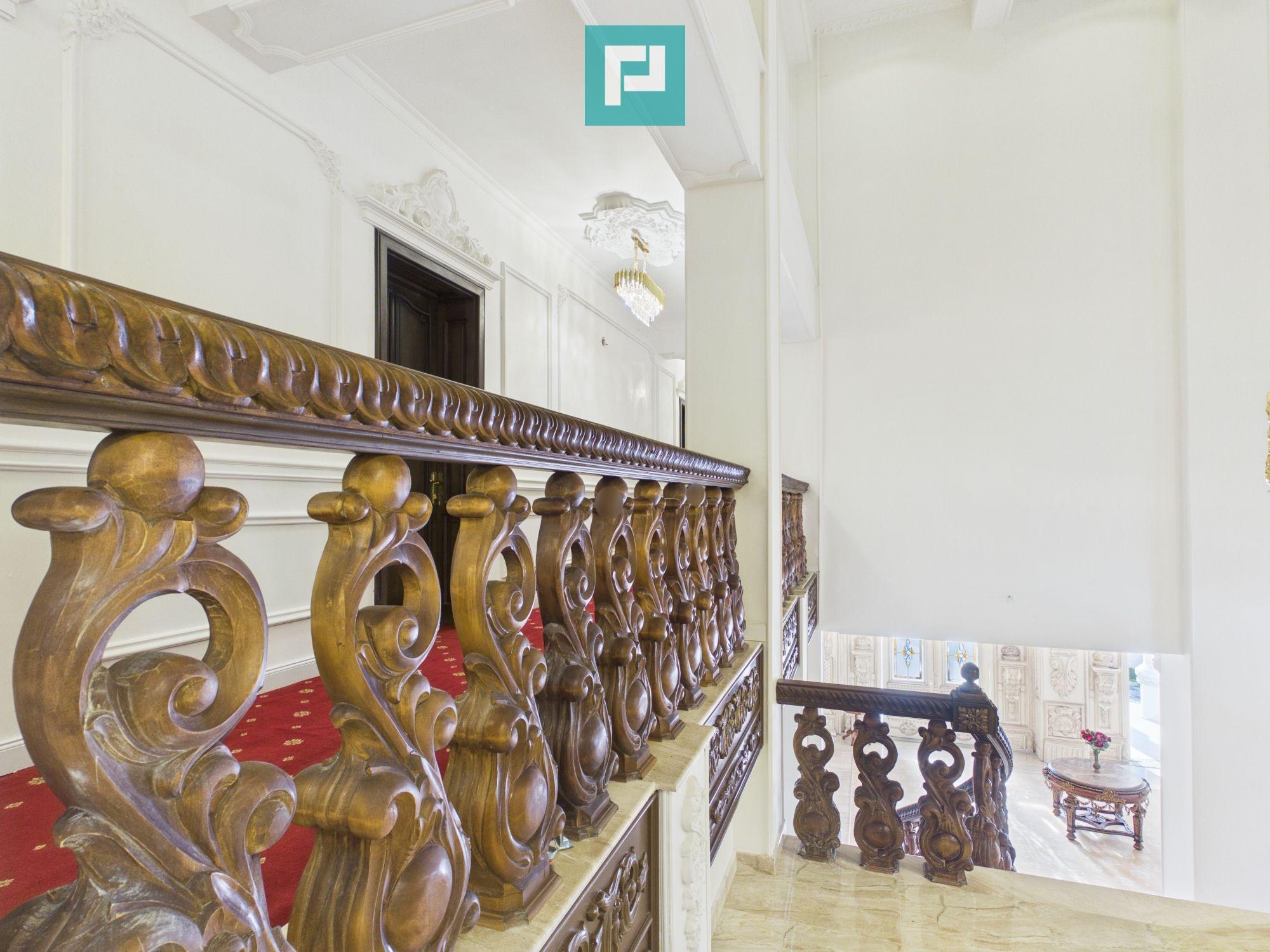 Proprietate Exclusivistă de Închiriat - 48