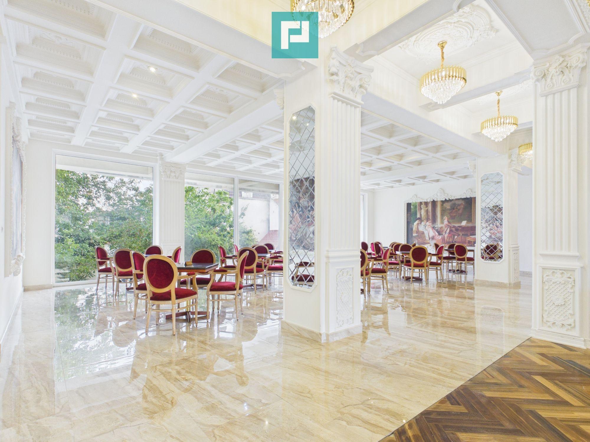 Proprietate Exclusivistă de Închiriat - 44