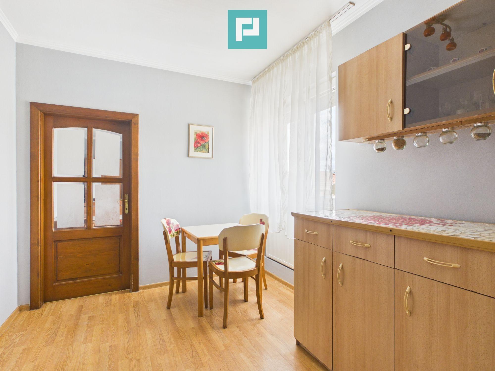Apartament de inchiriat 2 camere Central - Magheru - 1