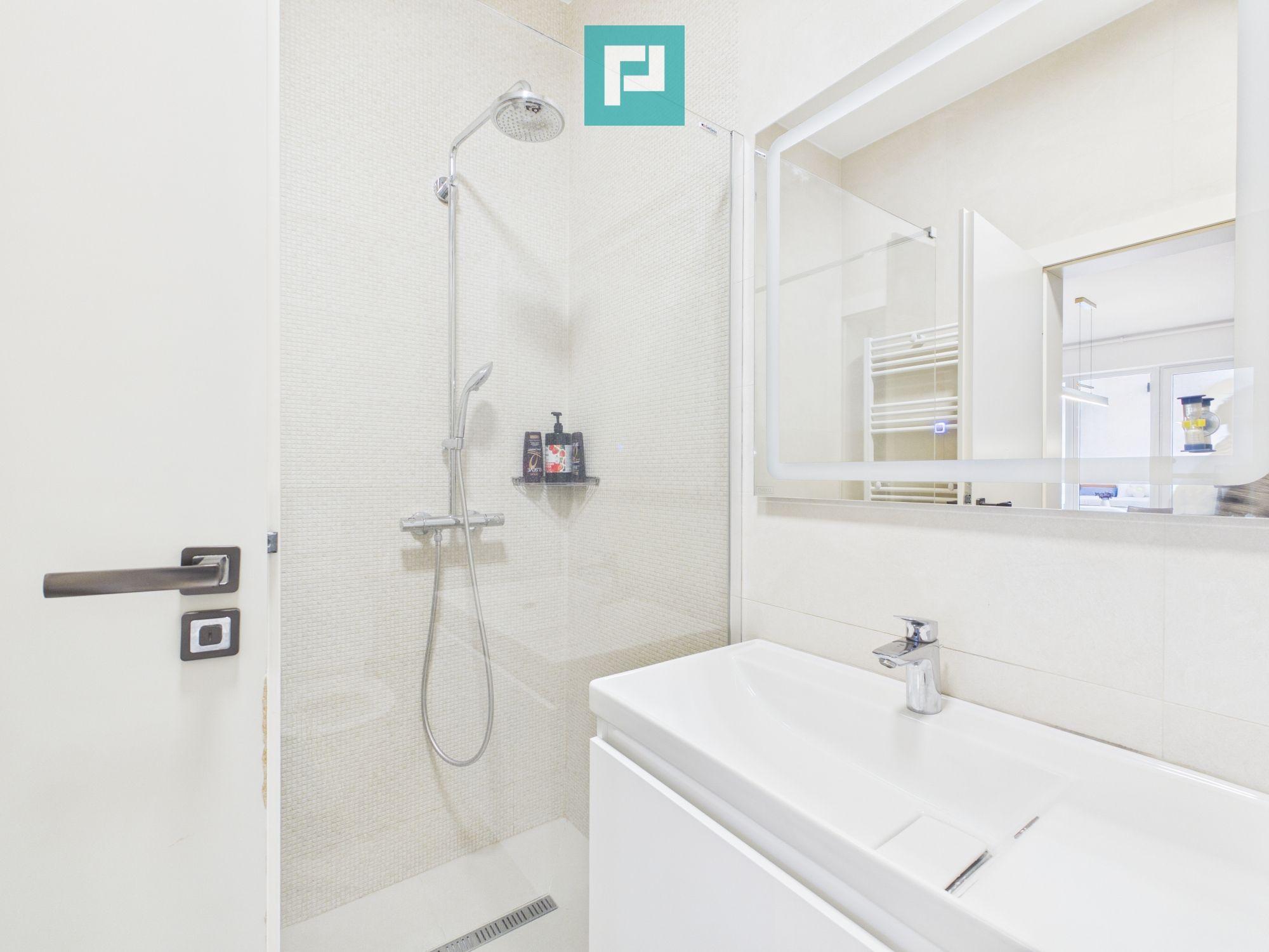 Penthouse exclusivist 3 camere | Terasă 35 mp - 6