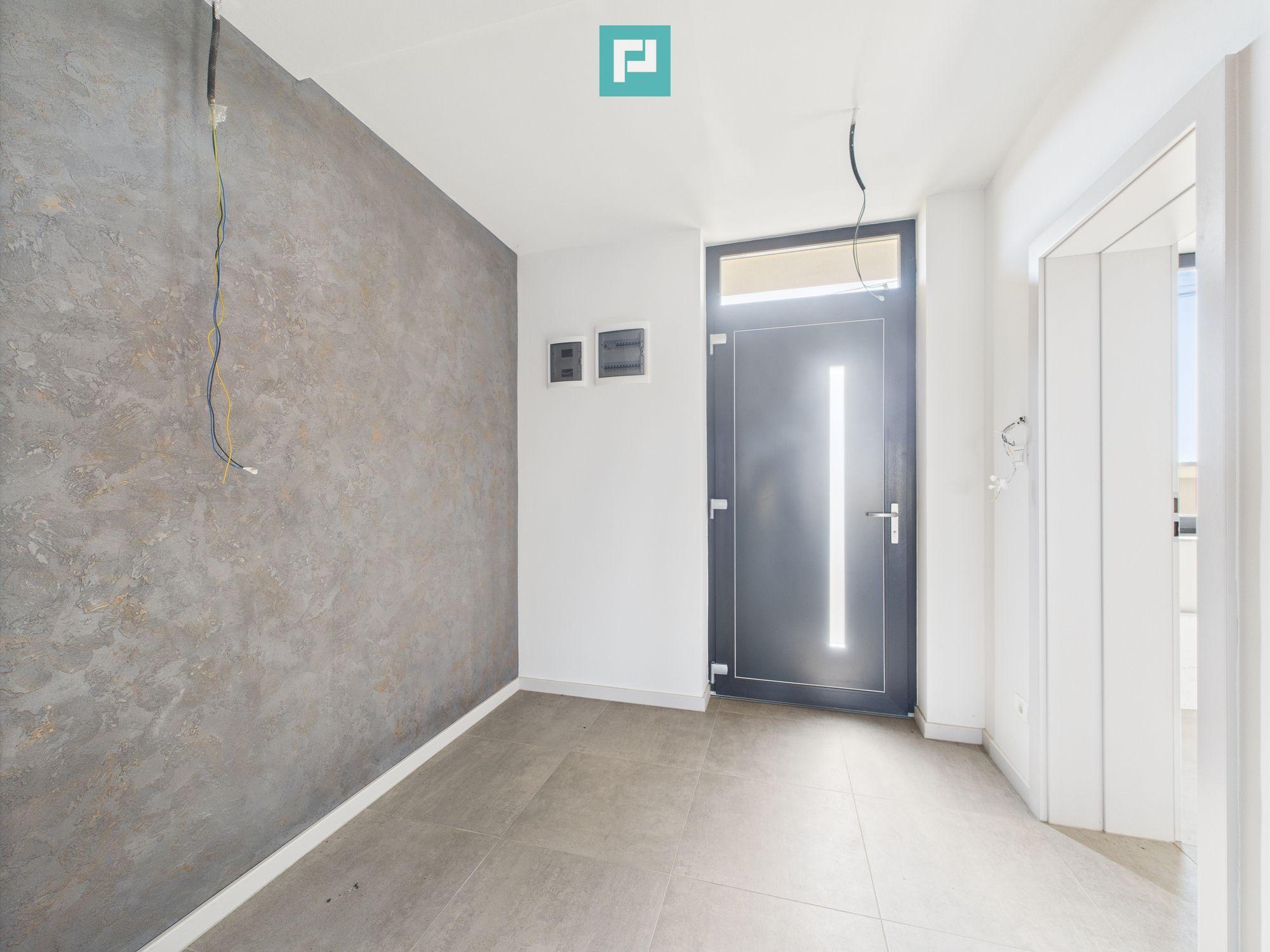 Duplex modern cu garaj, în Giarmata - 12