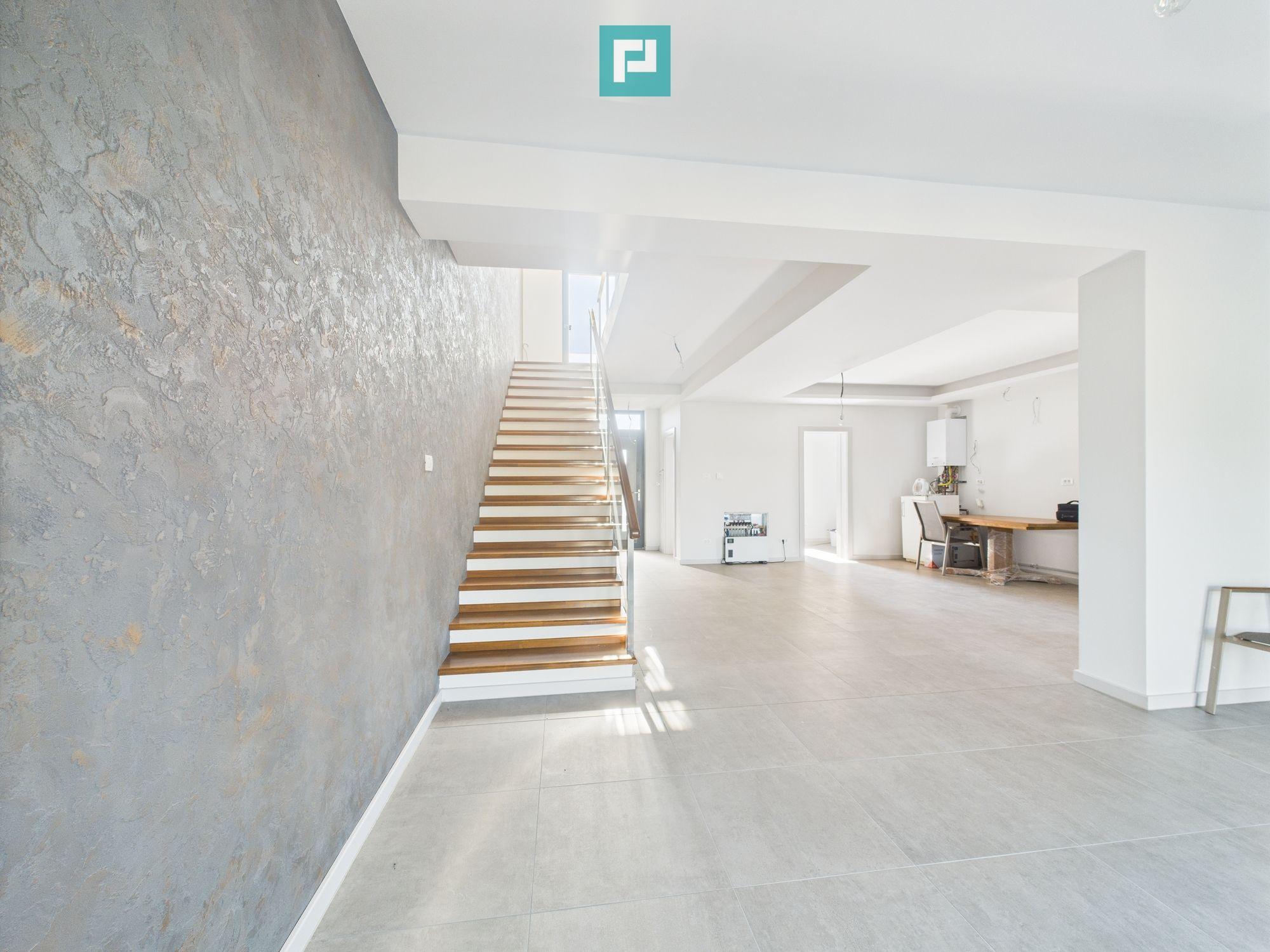 Duplex modern cu garaj, în Giarmata - 23