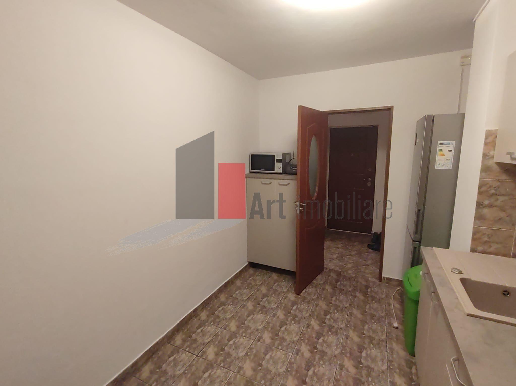 Prima închiriere apartament decomandat 3 camere - Bd. Lacul Tei -Parcul Circului - 10