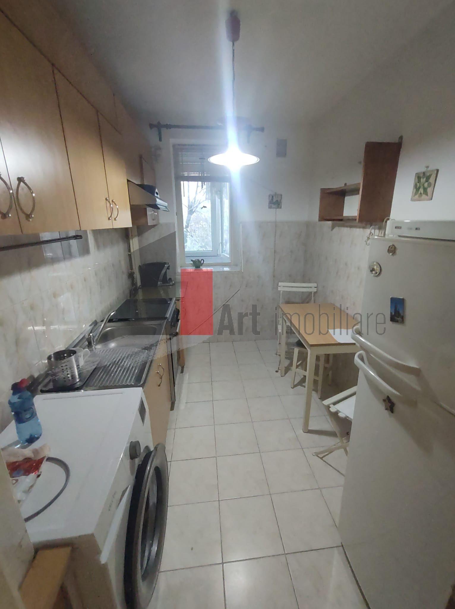 Vânzare apartament 3 camere Bd. Obregia - Pța Străduinței - 3