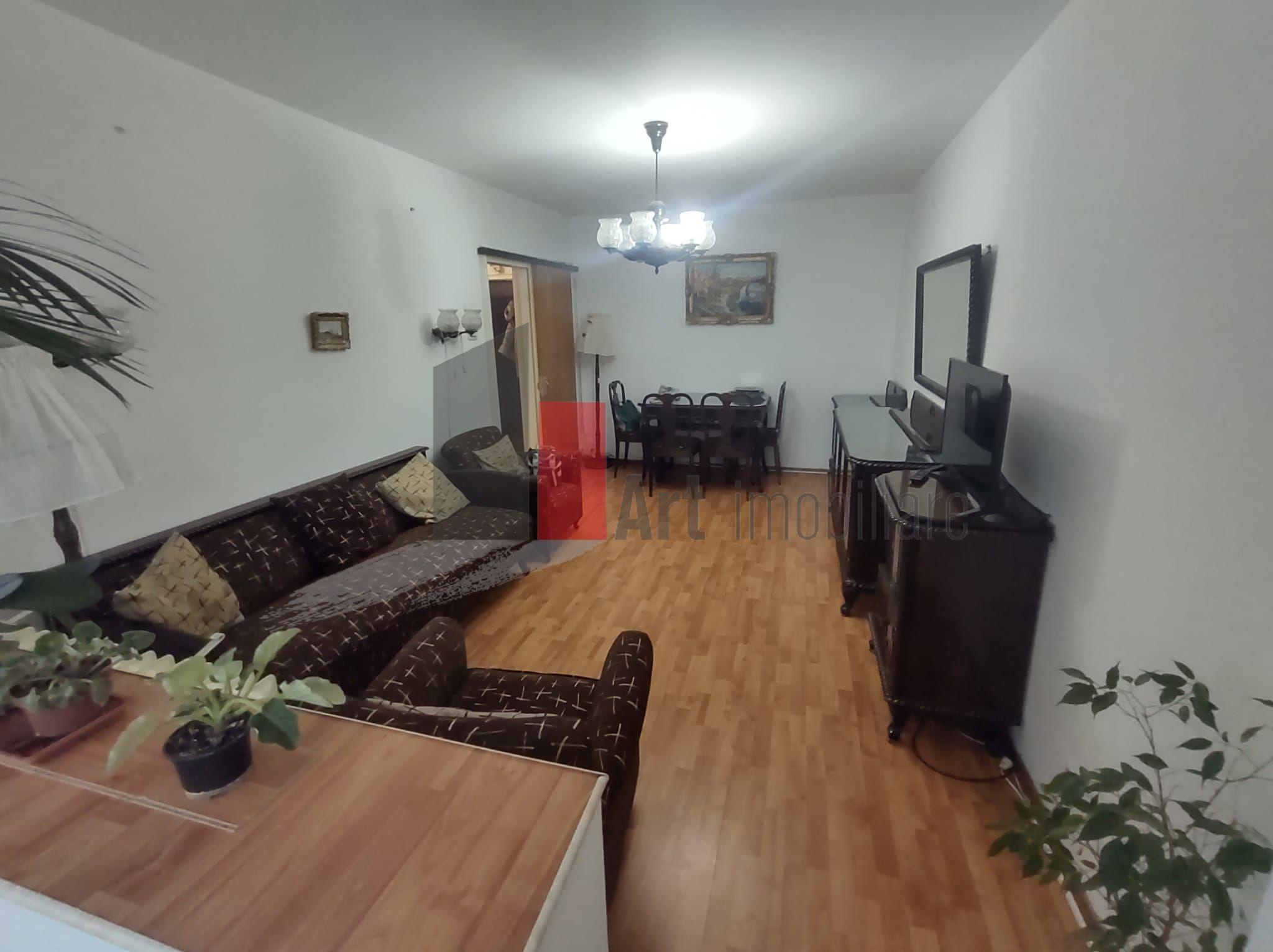 Vânzare apartament 3 camere Bd. Obregia - Pța Străduinței - 2
