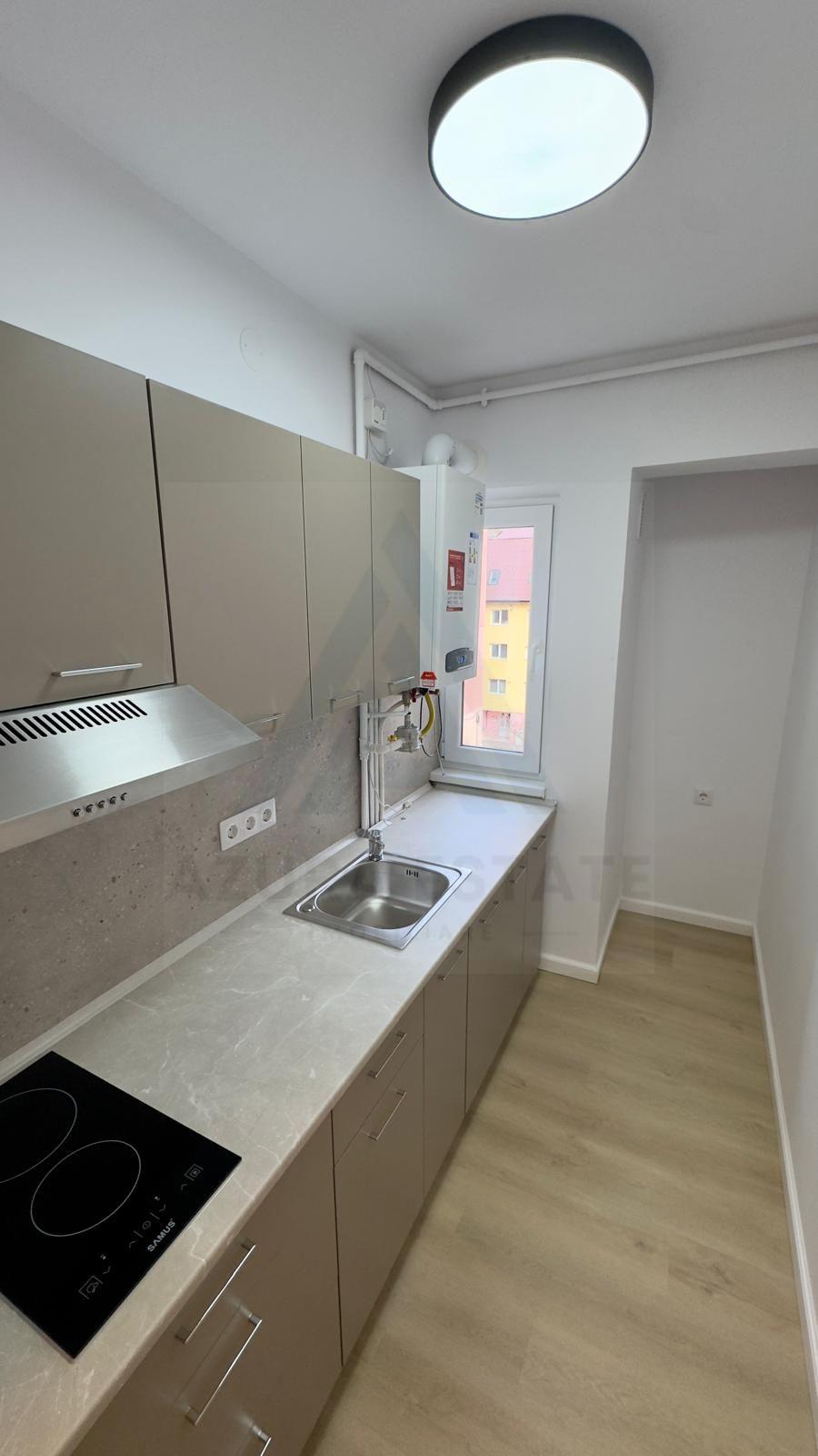 Apartament cu 2 camere renovat 37 mp etaj 3/5 in zona Hipodrom 1 - 8