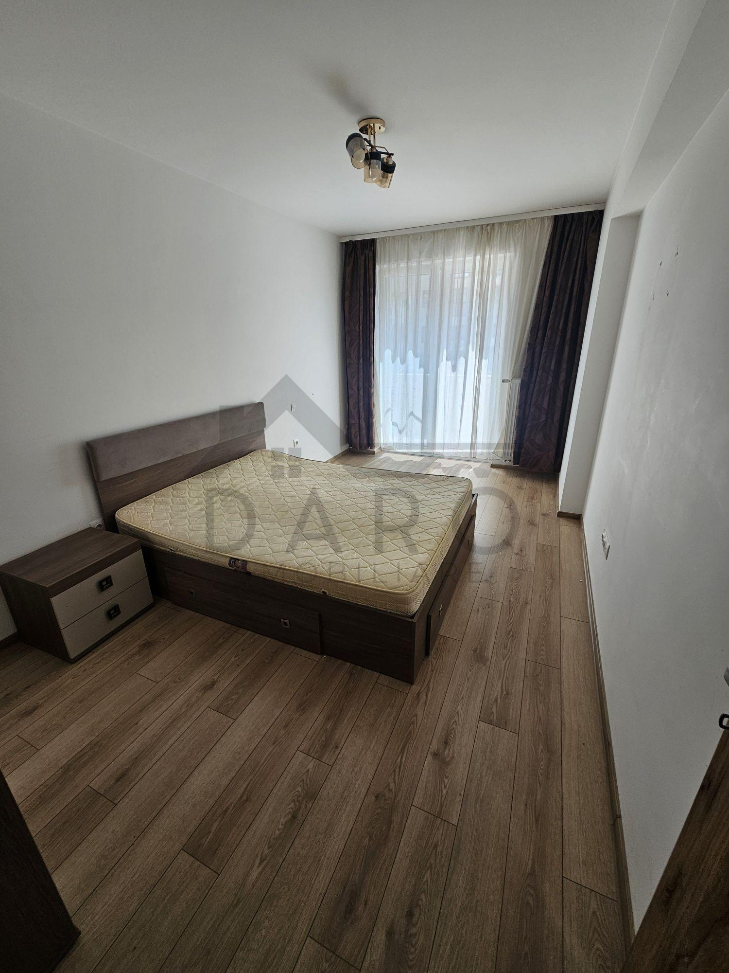 Proprietar Inchiriez apartament doua camere Maurer - 1