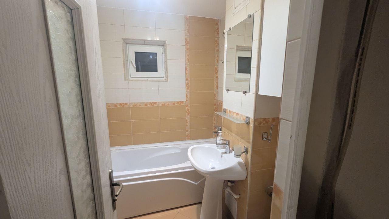 De inchiriat apartament cu 3 camere, Mazepa 1 la BR-uri, etaj 1, 550 euro - 7
