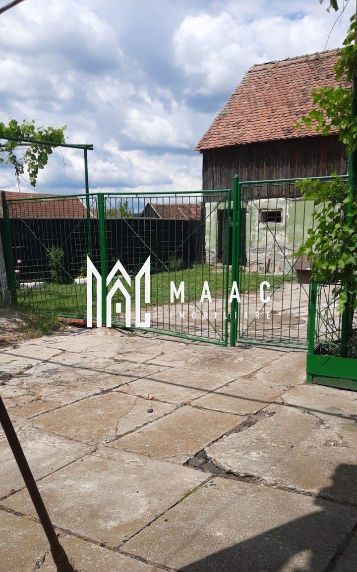Casă cu teren generos | 18 km de Sibiu | 2400 mp teren | Anexe& Construcție noua - 2