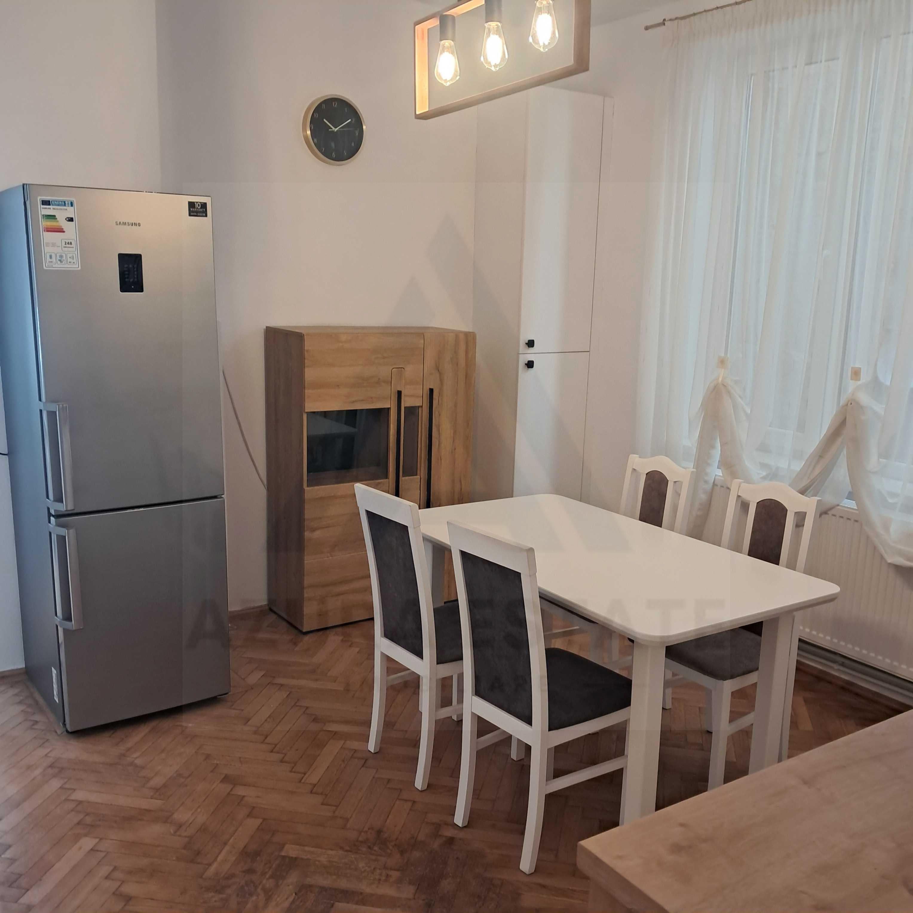 Apartament 2 camere decomandat 71 mp utili etaj 1 in zona Centrala - 2