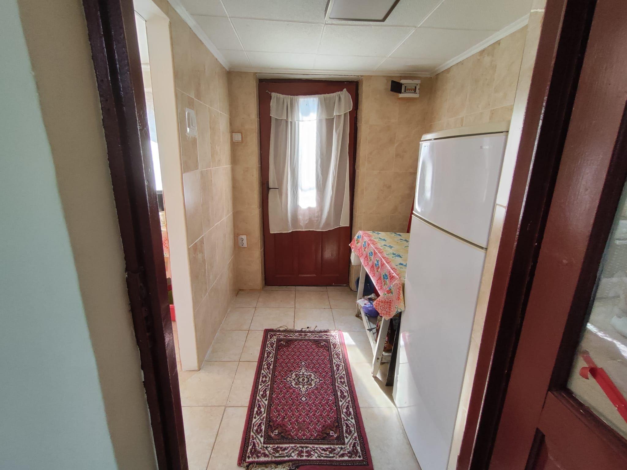 2 CASE | 465 MP TEREN | LANGA LAC | - 9