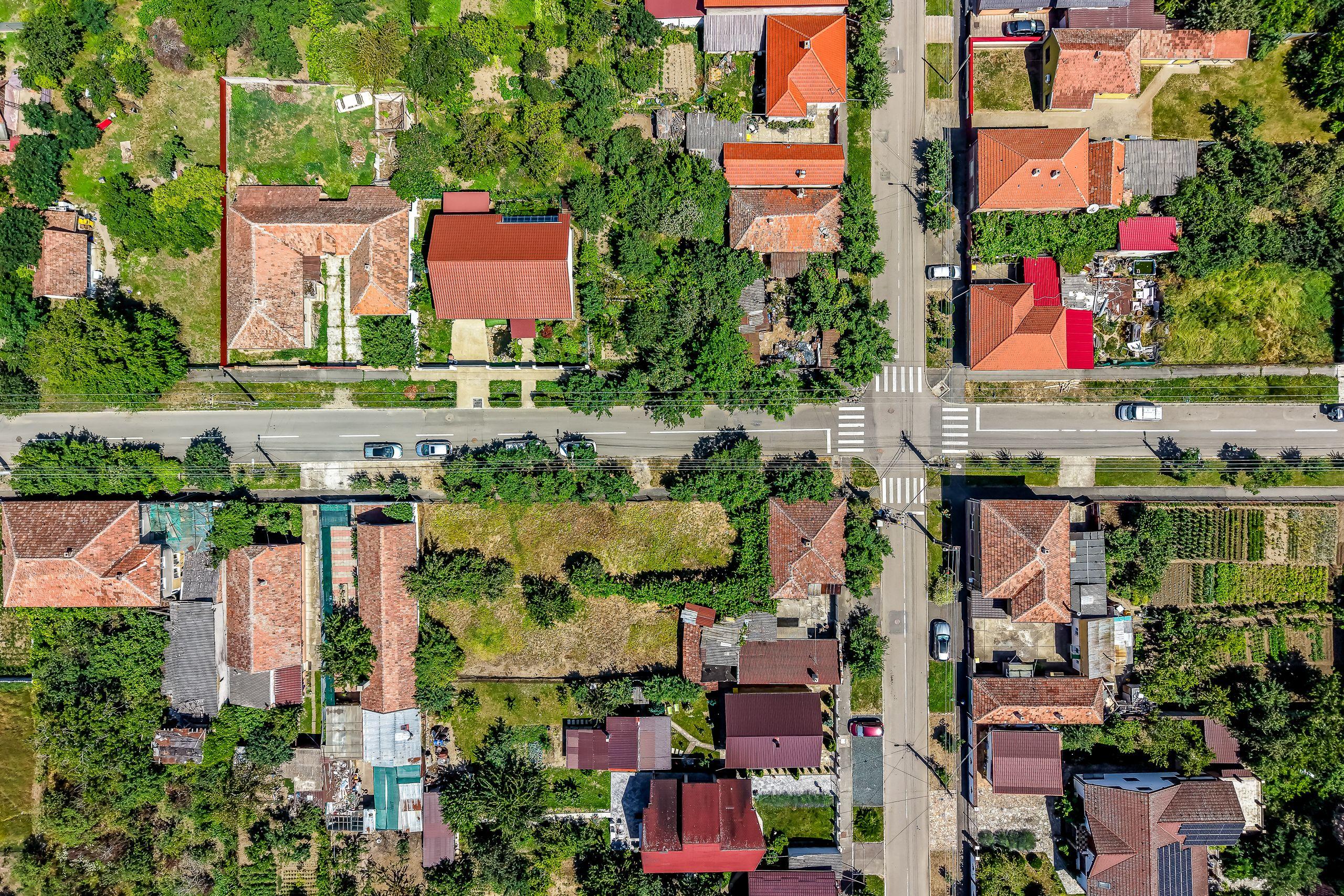 Casă cu teren 1018 mp și 2 fronturi stradale- Bujac - 2