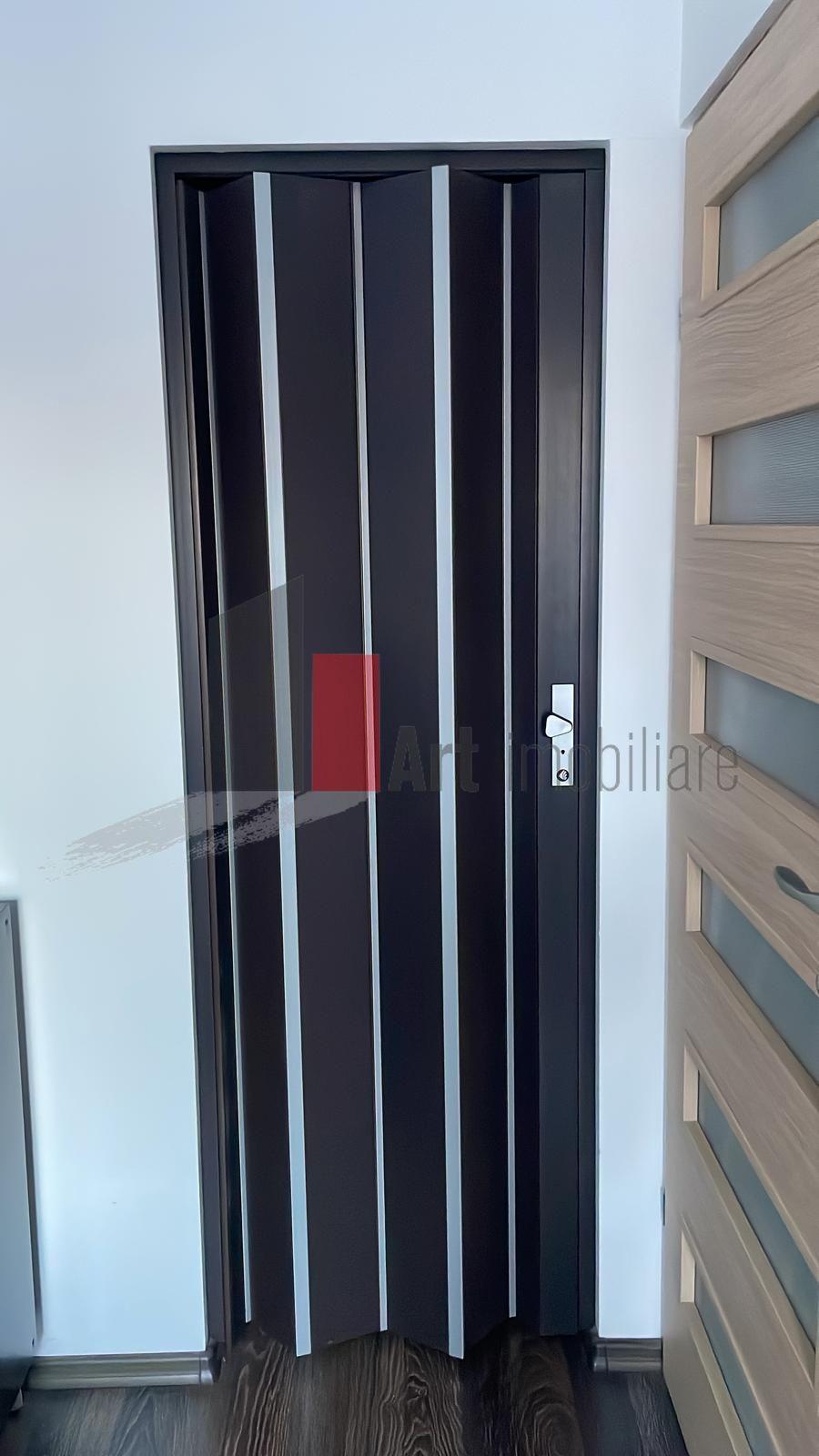 APARTAMENT 2 CAMERE -SALA PALATULUI - 19