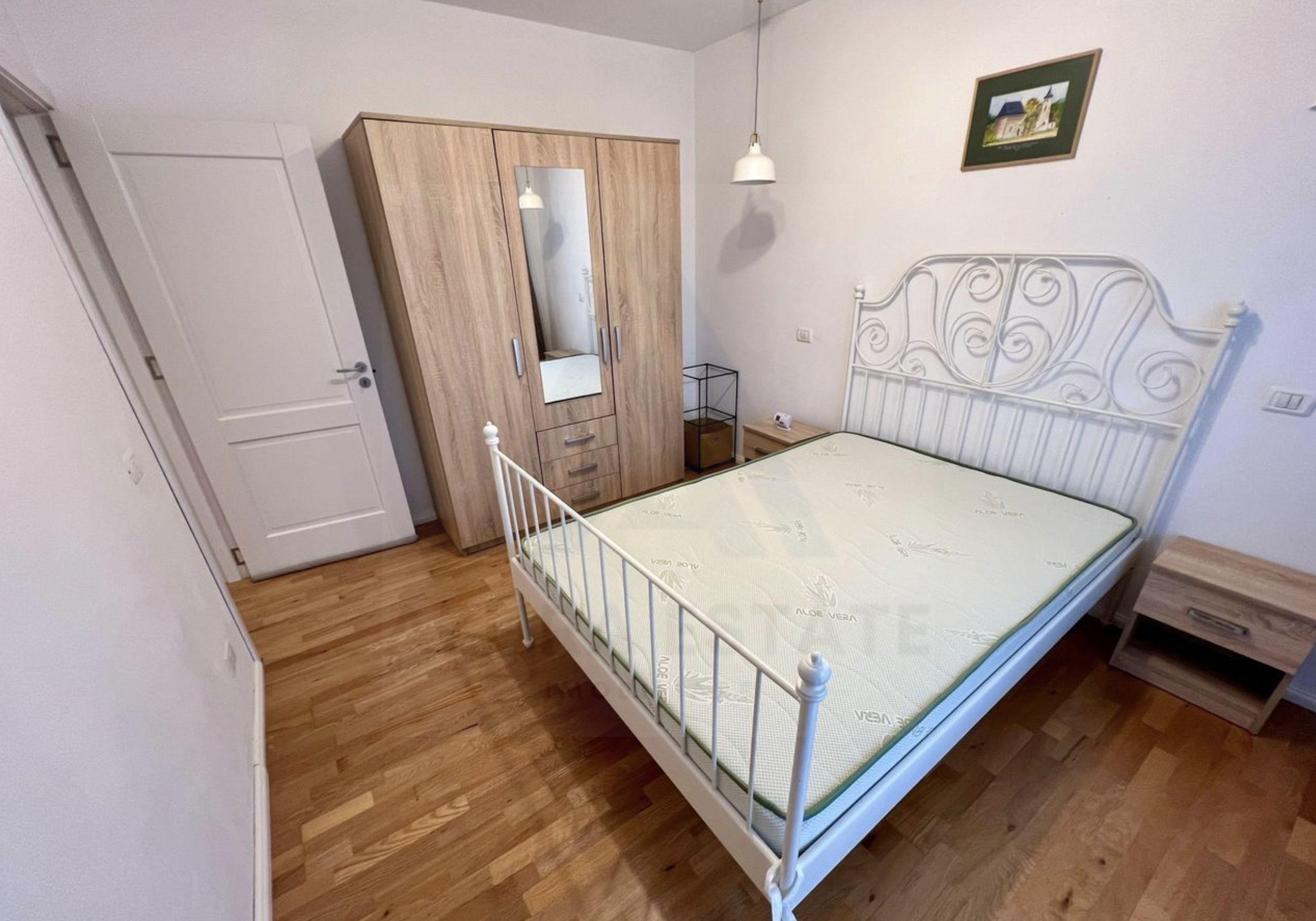 Apartament modern 54 mp utili 2 balcoane si parcare Calea Surii Mici - 9
