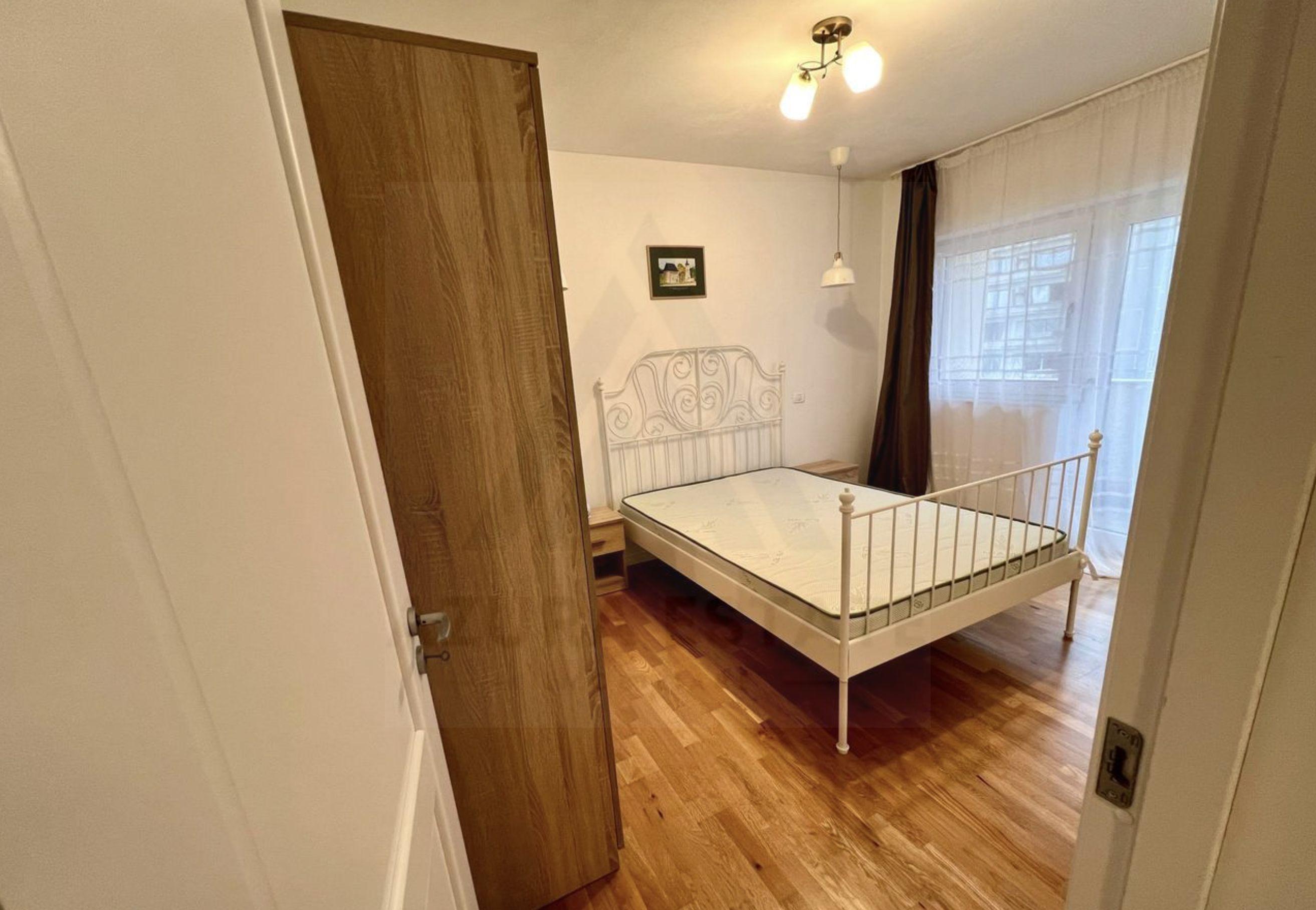 Apartament modern 54 mp utili 2 balcoane si parcare Calea Surii Mici - 1