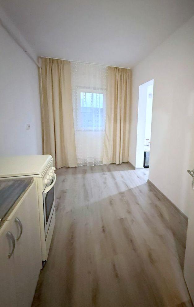 De vanzare apartament cu 2 camere, etaj 4/4, recent renovat, 26.000 euro - 5