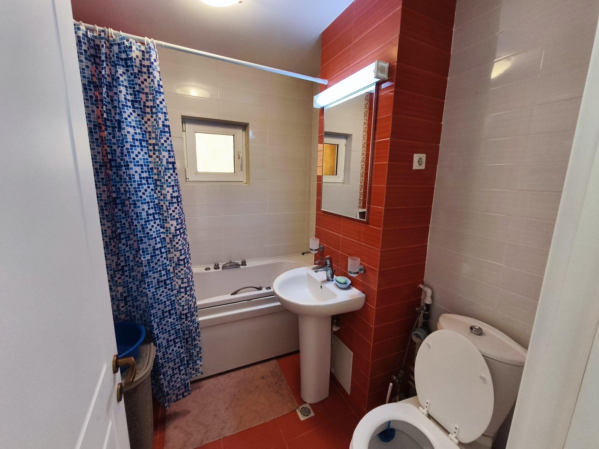 De vanzare apartament cu 3 camere , etaj 8/9 , Faleza, 165.000 euro - 13