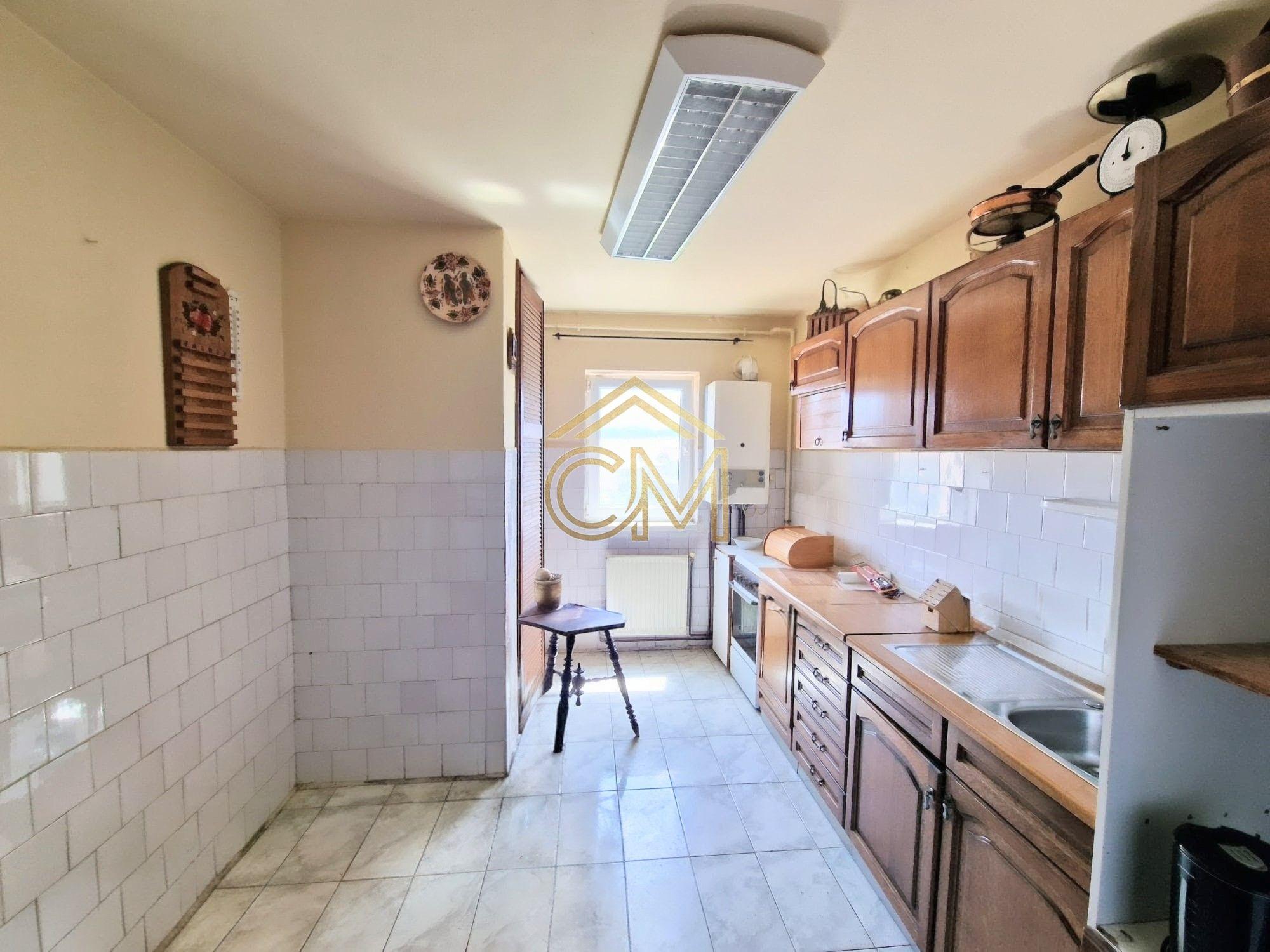 Apartament 4 Camere-2 Bai-2 Balcoane- Pivnita-80 MP - 8