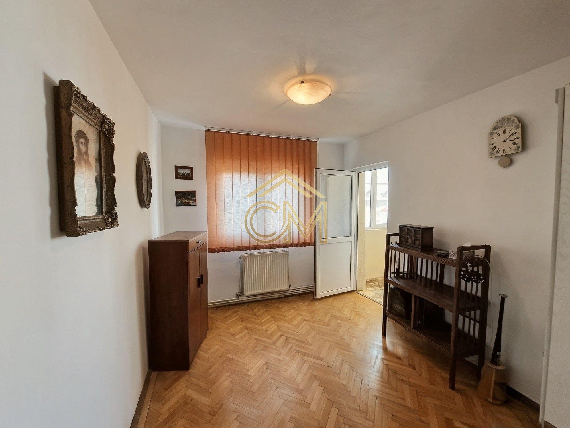 Apartament 4 Camere-2 Bai-2 Balcoane- Pivnita-80 MP - 3