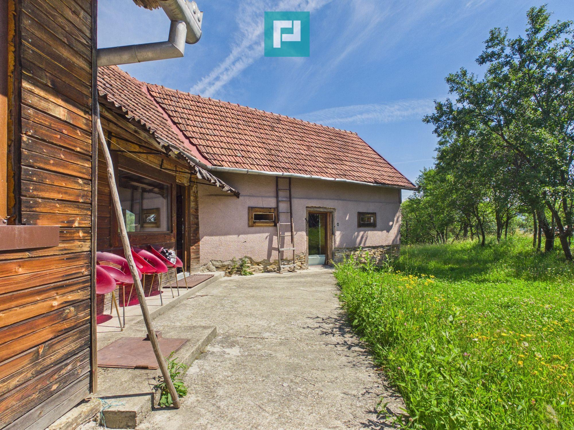 Casă de vacanță cu 2 corpuri si view în Dulcele - 15