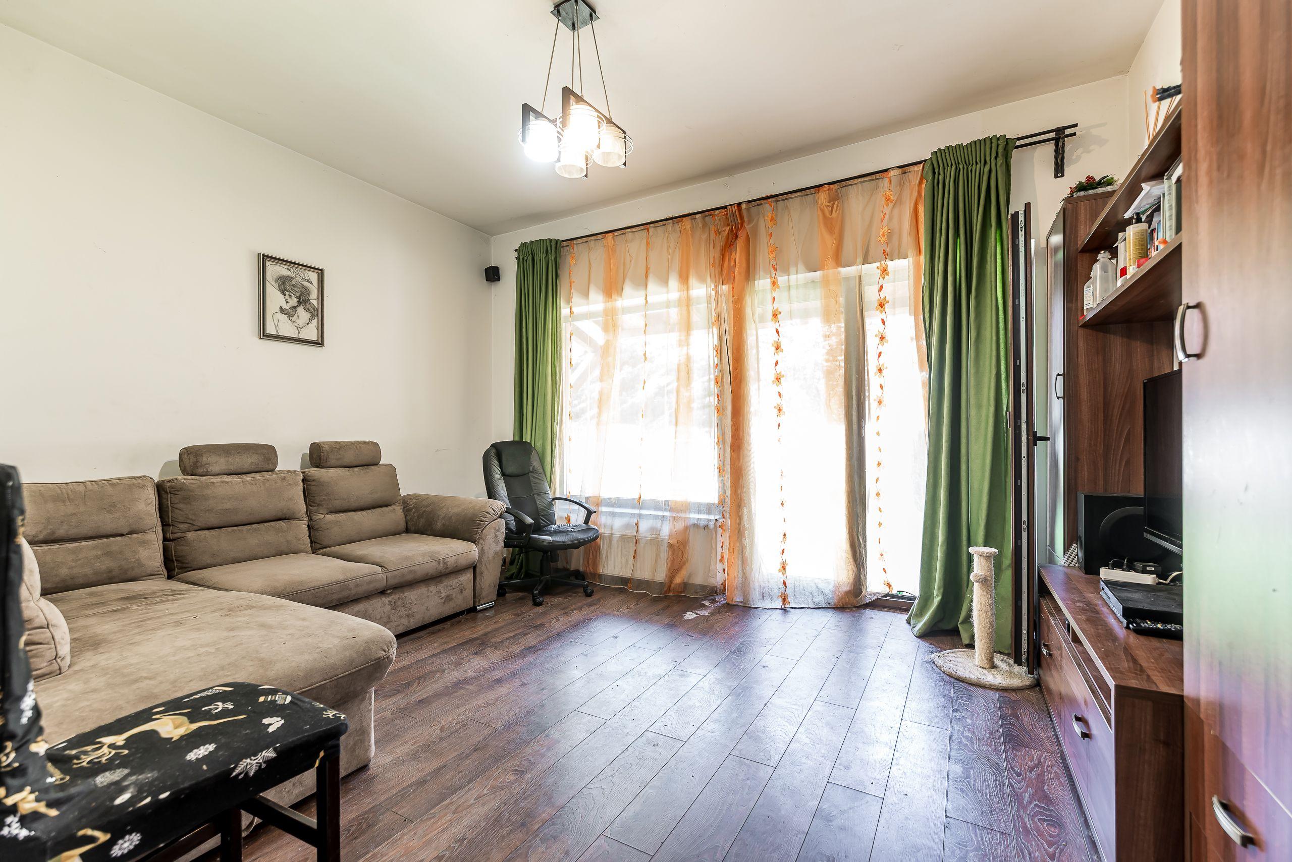 REZERVAT! Casa tip duplex - teren 349 mp - Via Carmina - COMISION 0 - 11