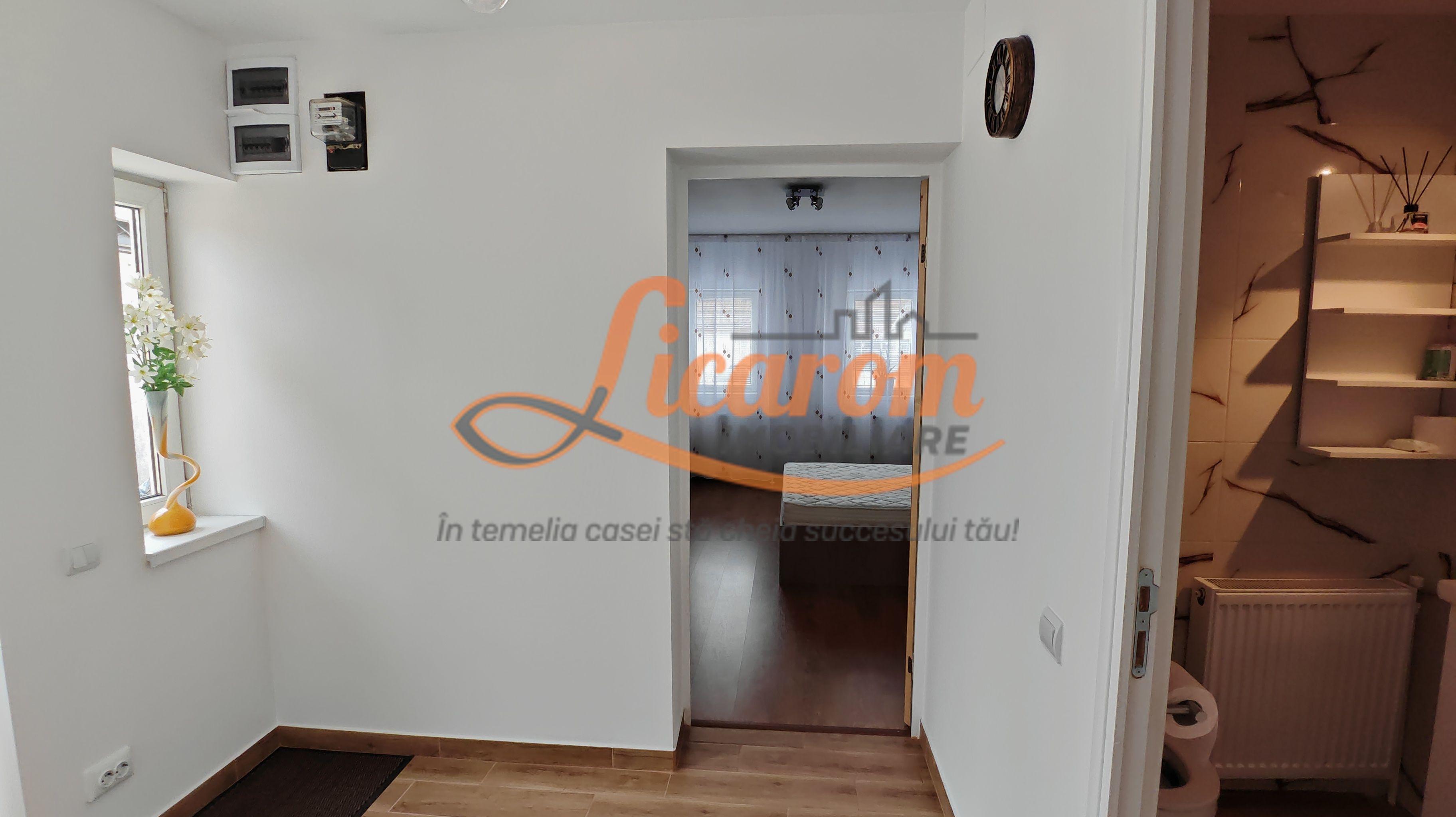 SANPETRU .Casa pretabila 2 familii ( Parinti + copil),singur in curte. - 5