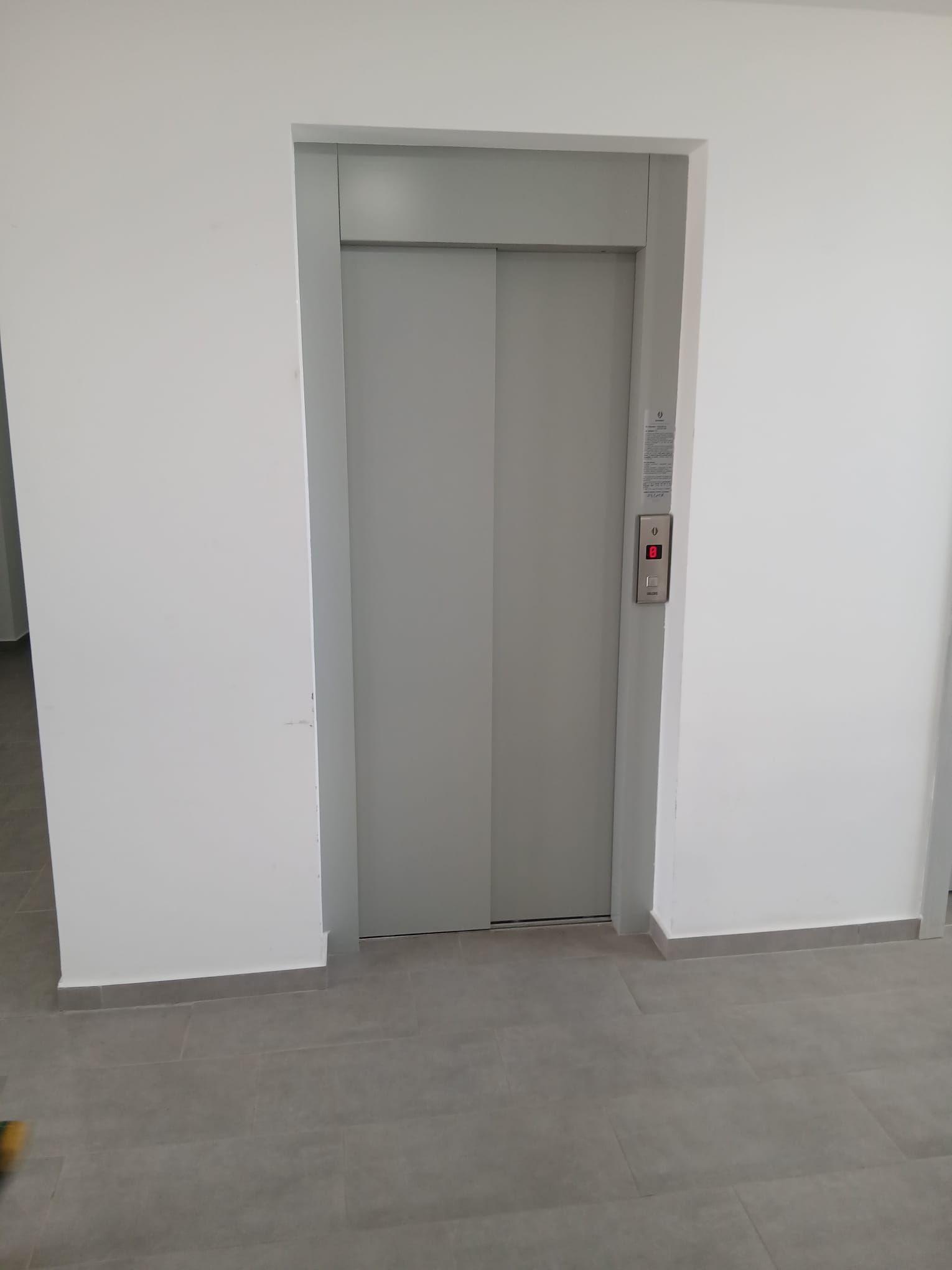 Apartament nou, 2 camere, Băile Felix. 80 000 E. Comision 0 - 8