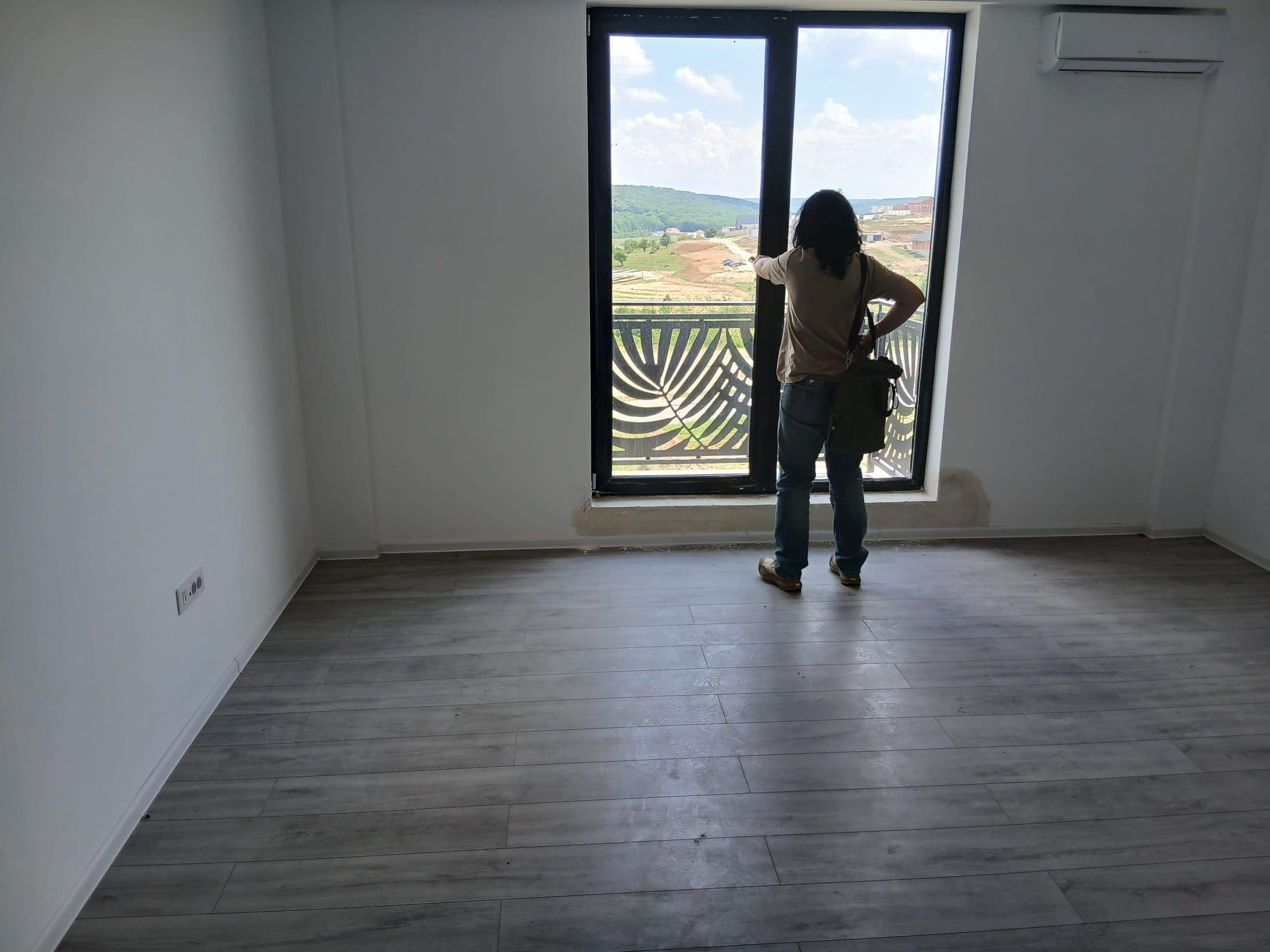 Apartament nou, 2 camere, Băile Felix. 80 000 E. Comision 0 - 5