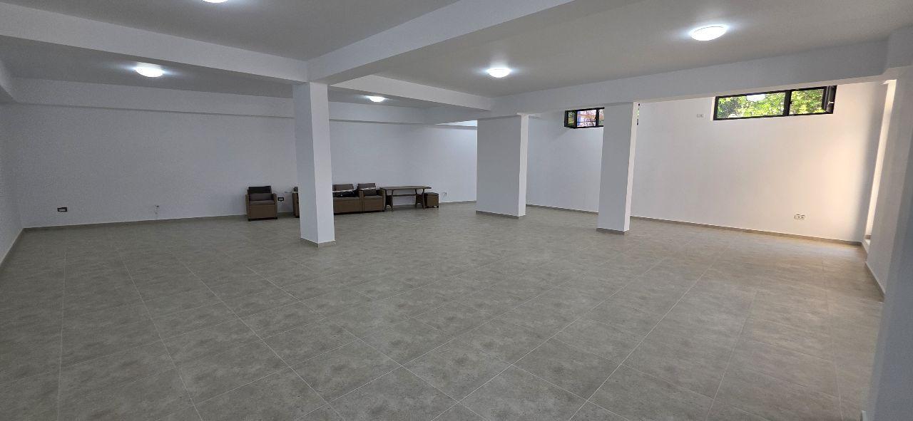 Salajan spatiu comercial 350 mp de inchiriat - 9