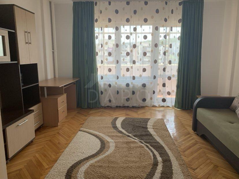 Închiriez garsonieră - 1