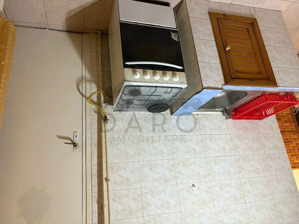 De vanzare apartament cu 2 camere - 2