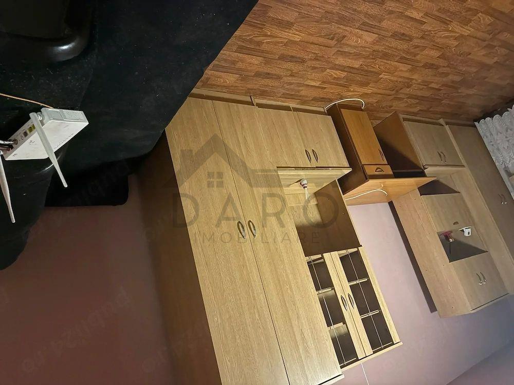 De vanzare apartament cu 2 camere - 4