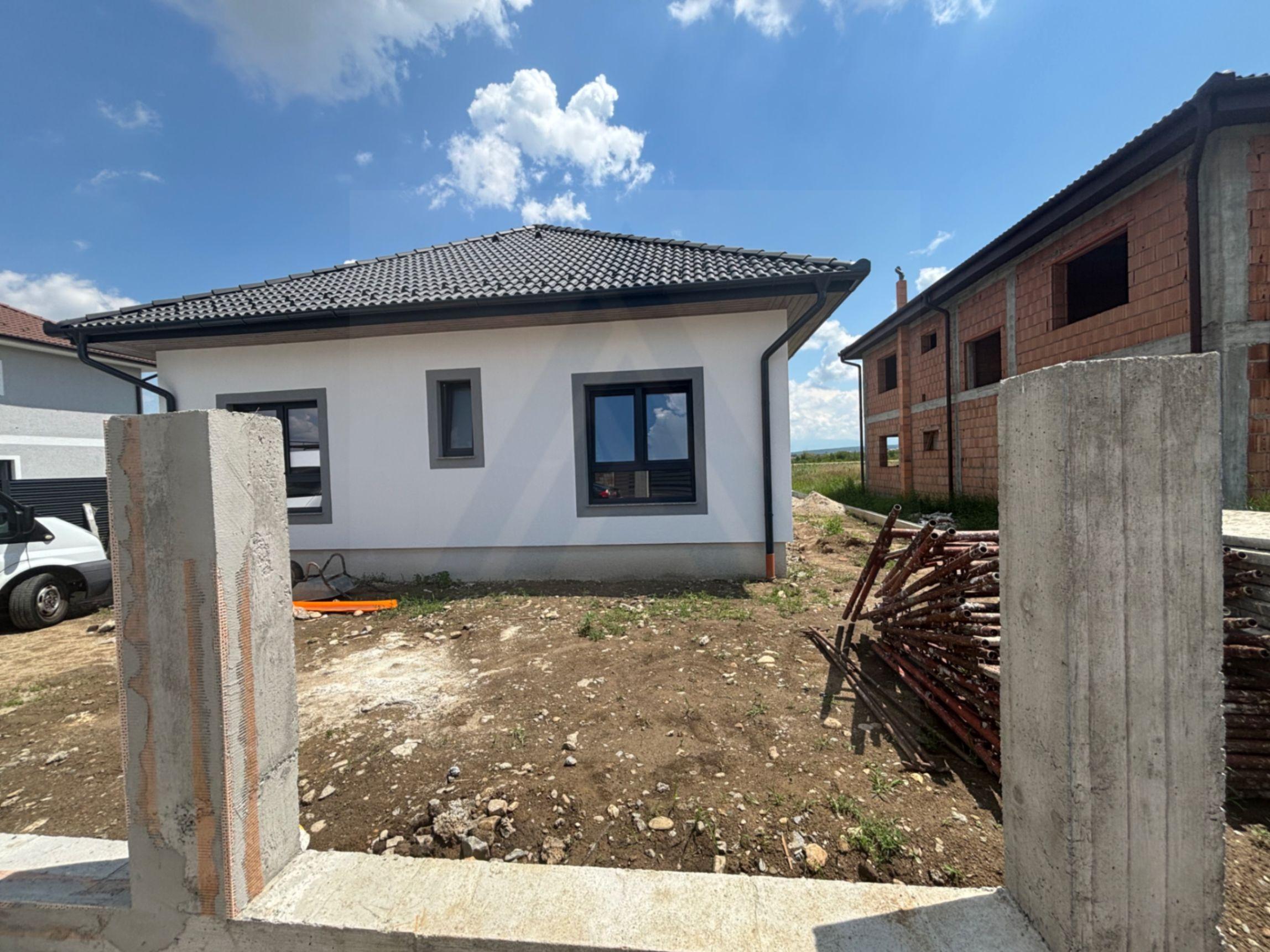 Casa premium pe un singur nivel 4 camere terasa pivnita Cristian - 3