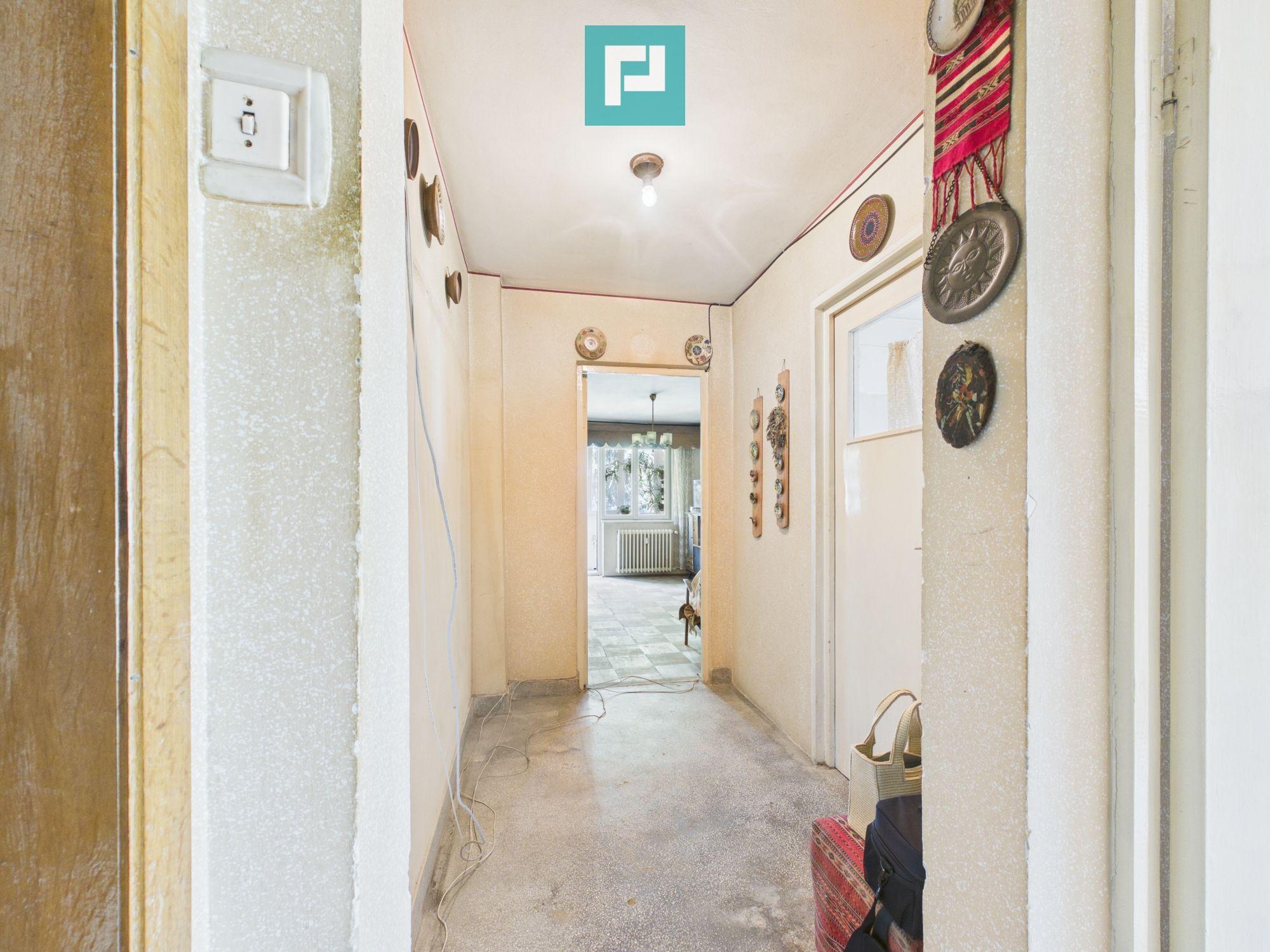 Apartament cu 3 camere, etajul 3, Calea Romanilor - 11