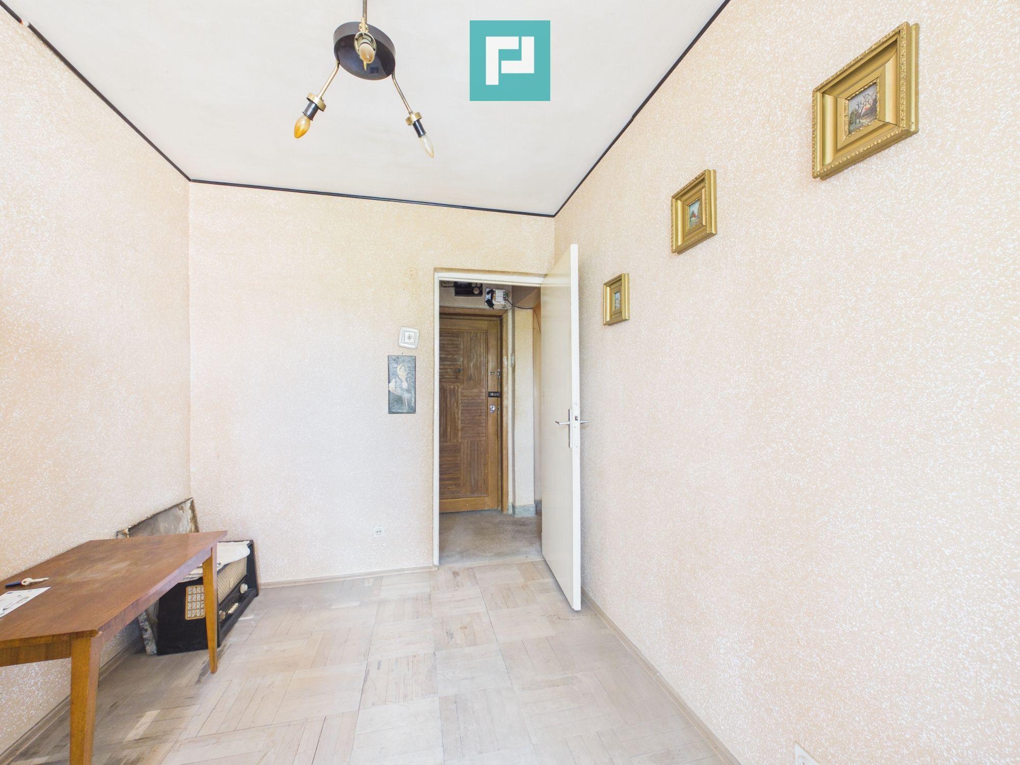Apartament cu 3 camere, etajul 3, Calea Romanilor - 7