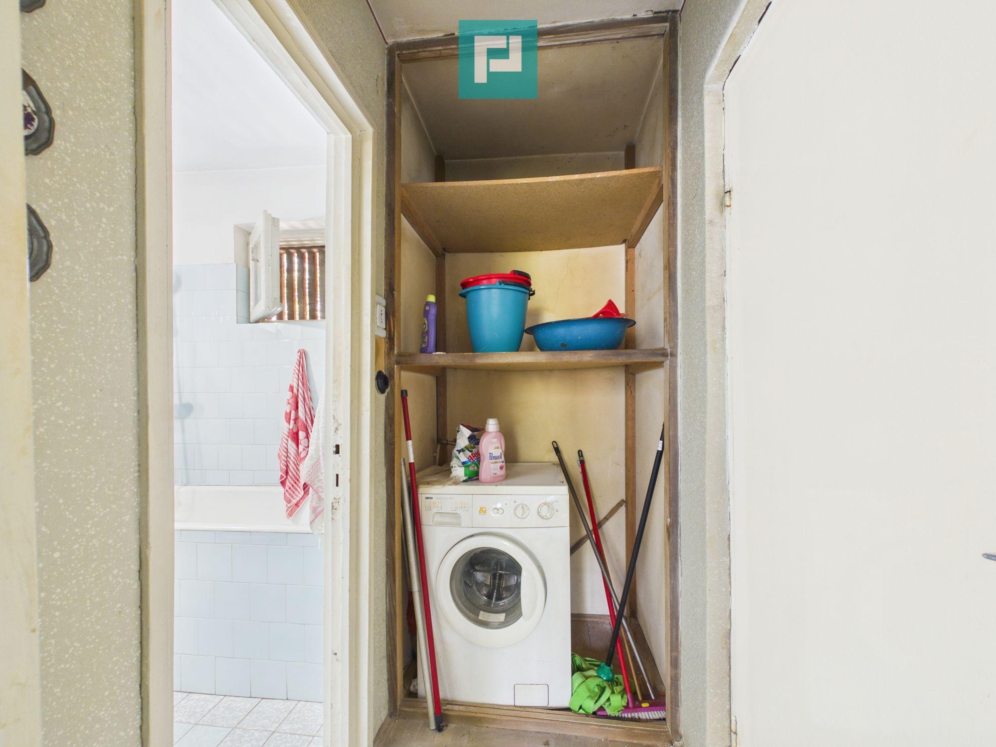 Apartament cu 3 camere, etajul 3, Calea Romanilor - 14