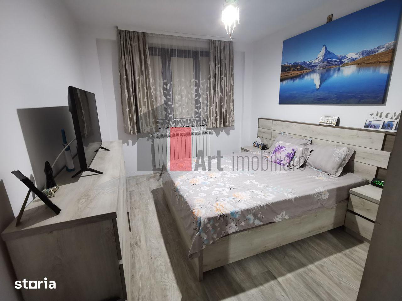 Vanzare apartament 3 camere | Bloc (8 ap) | Loc de parcare | Gorjului - 10