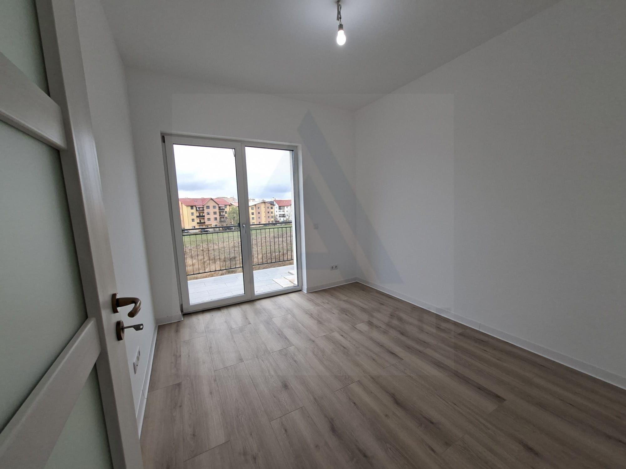 Apartament premimum 80 mp utili etaj 1 parcare si boxa in Selimbar - 2