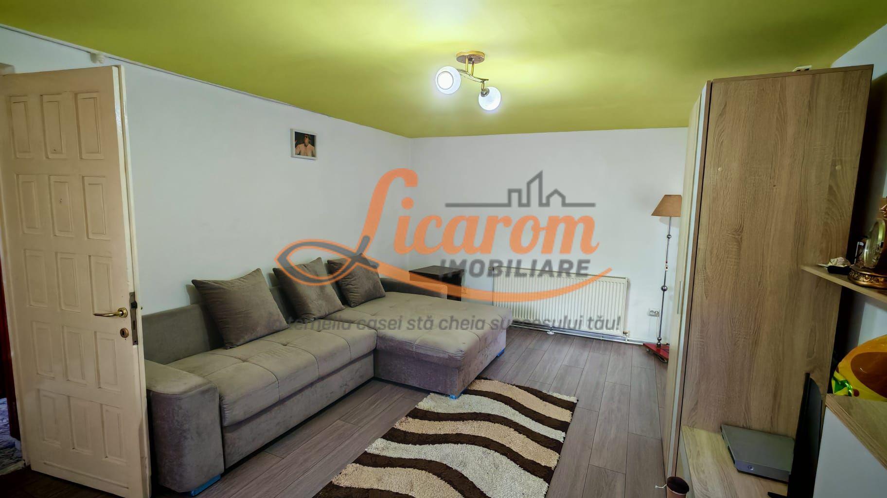 Corp de casa 4 camere zona Nicopole,curte comuna cu 1 familie. - 6